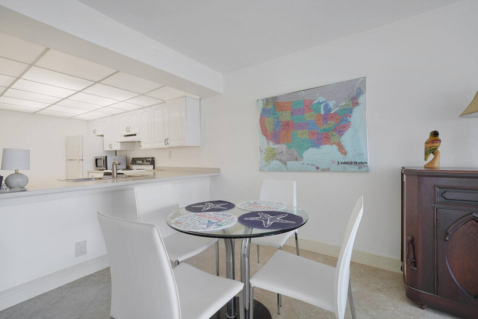 8 Royal Palm Way, #401, Boca Raton, FL 33432 Dining Area
