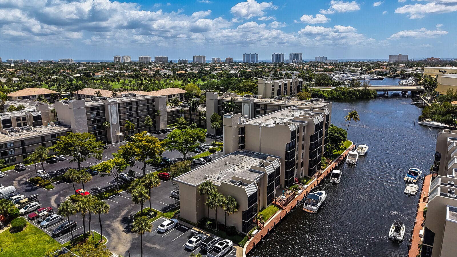 8 Royal Palm Way, #401, Boca Raton, FL 33432 Aerial View