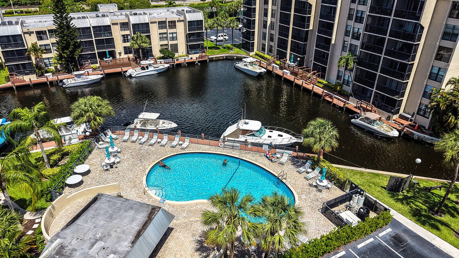 8 Royal Palm Way, #401, Boca Raton, FL 33432 Aerial View