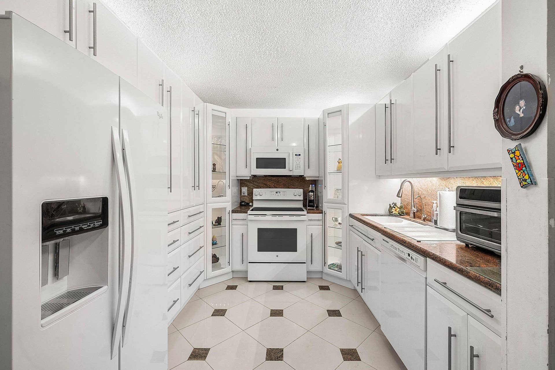 006-18881JolsonAvenue-1-BocaRaton-FL-334