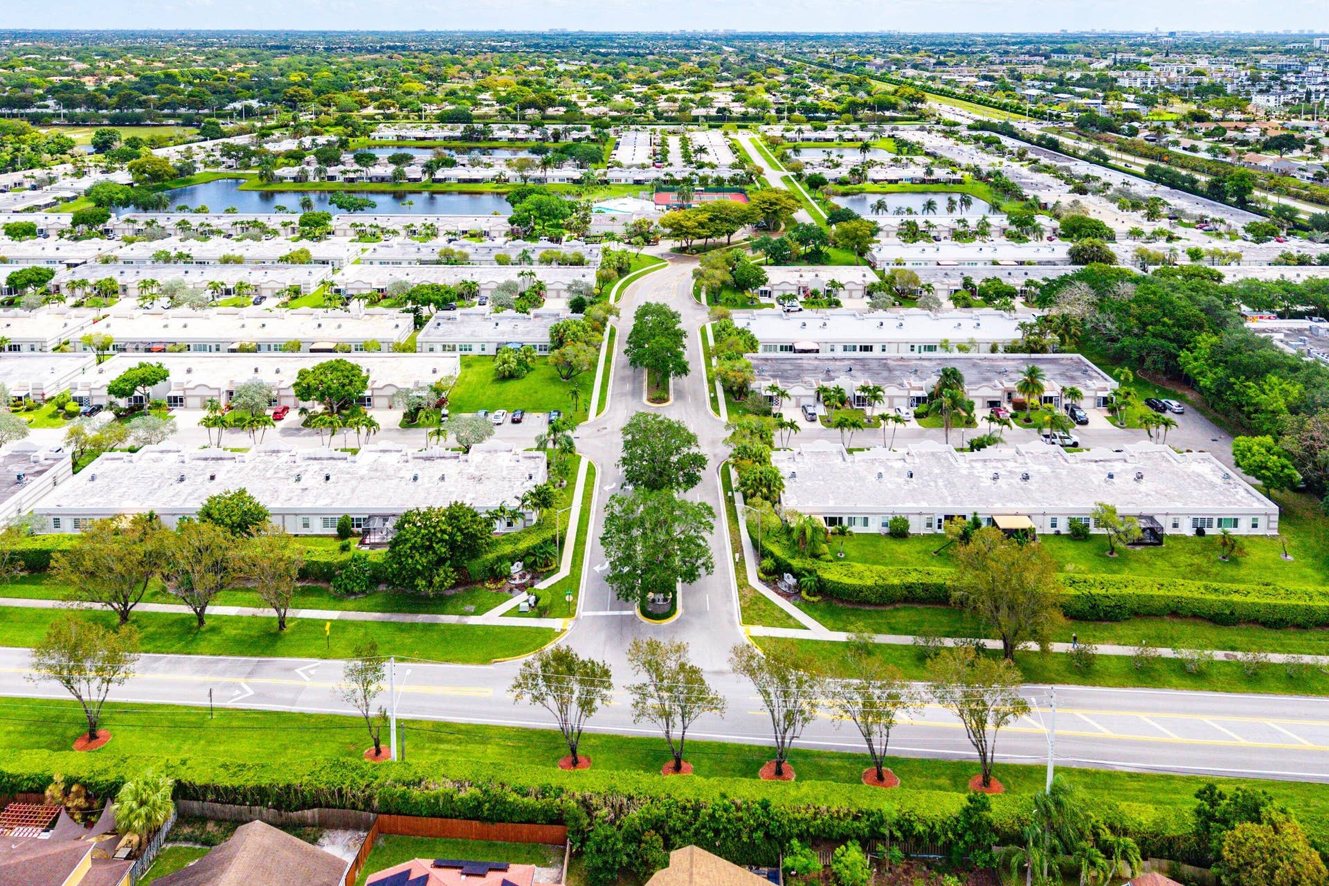 043-18881JolsonAvenue-1-BocaRaton-FL-334