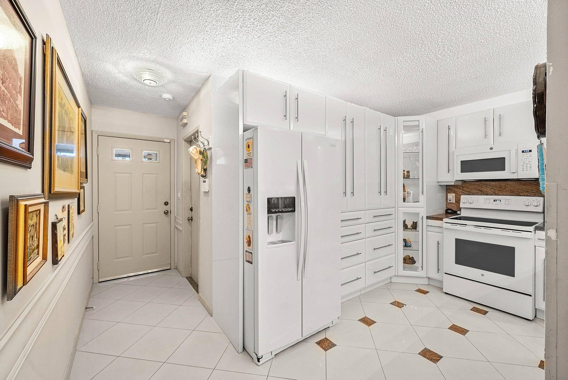 005-18881JolsonAvenue-1-BocaRaton-FL-334