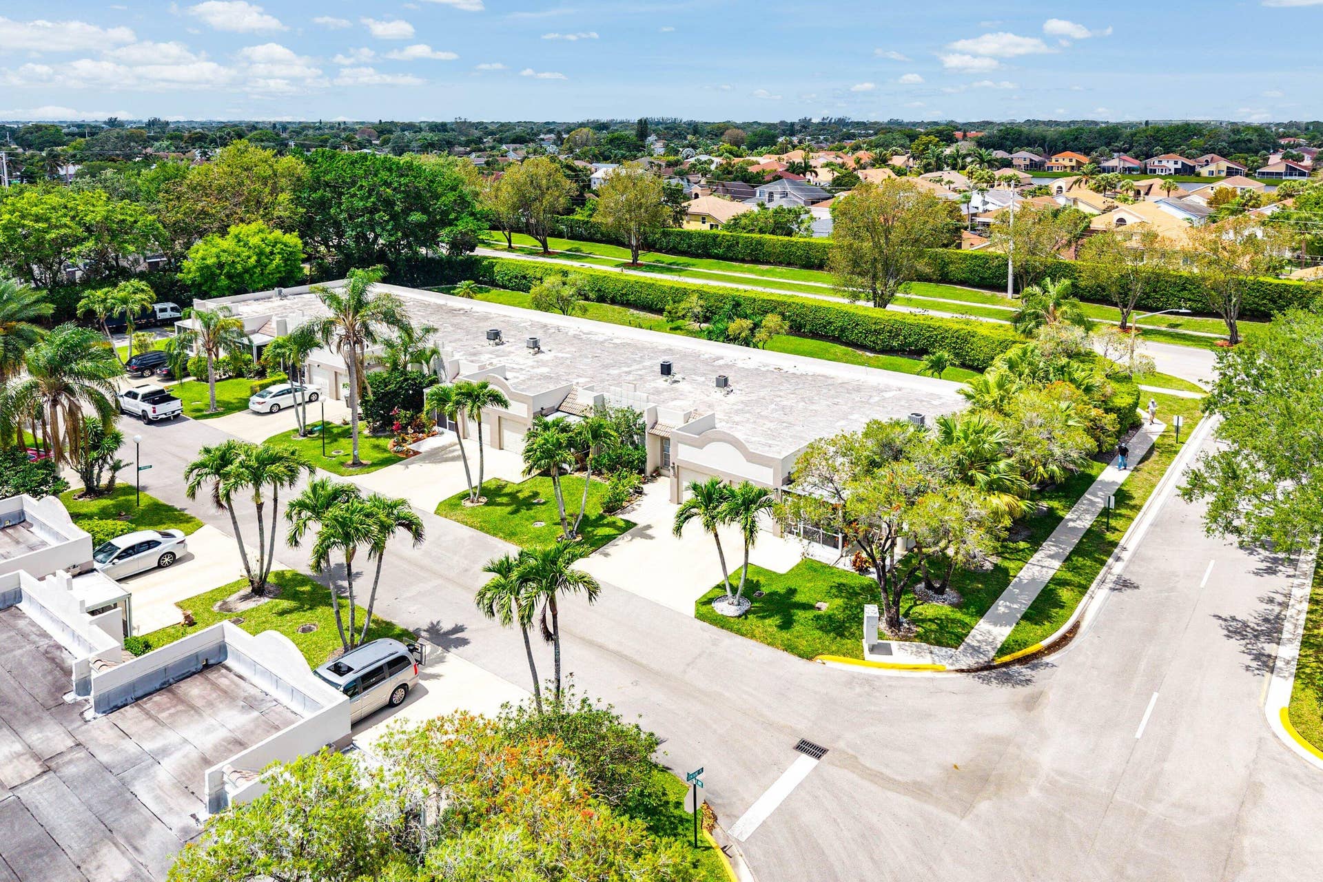 034-18881JolsonAvenue-1-BocaRaton-FL-334