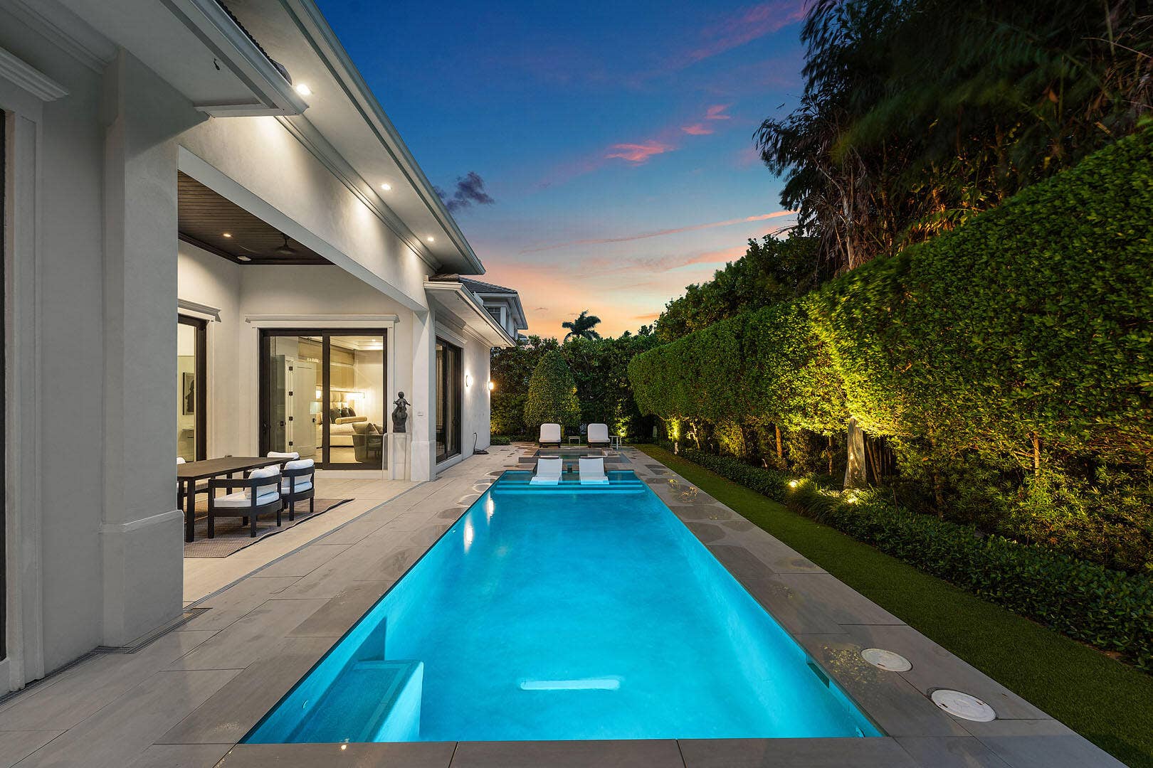 2351_Cherry_Palm_Road_Dusk_10