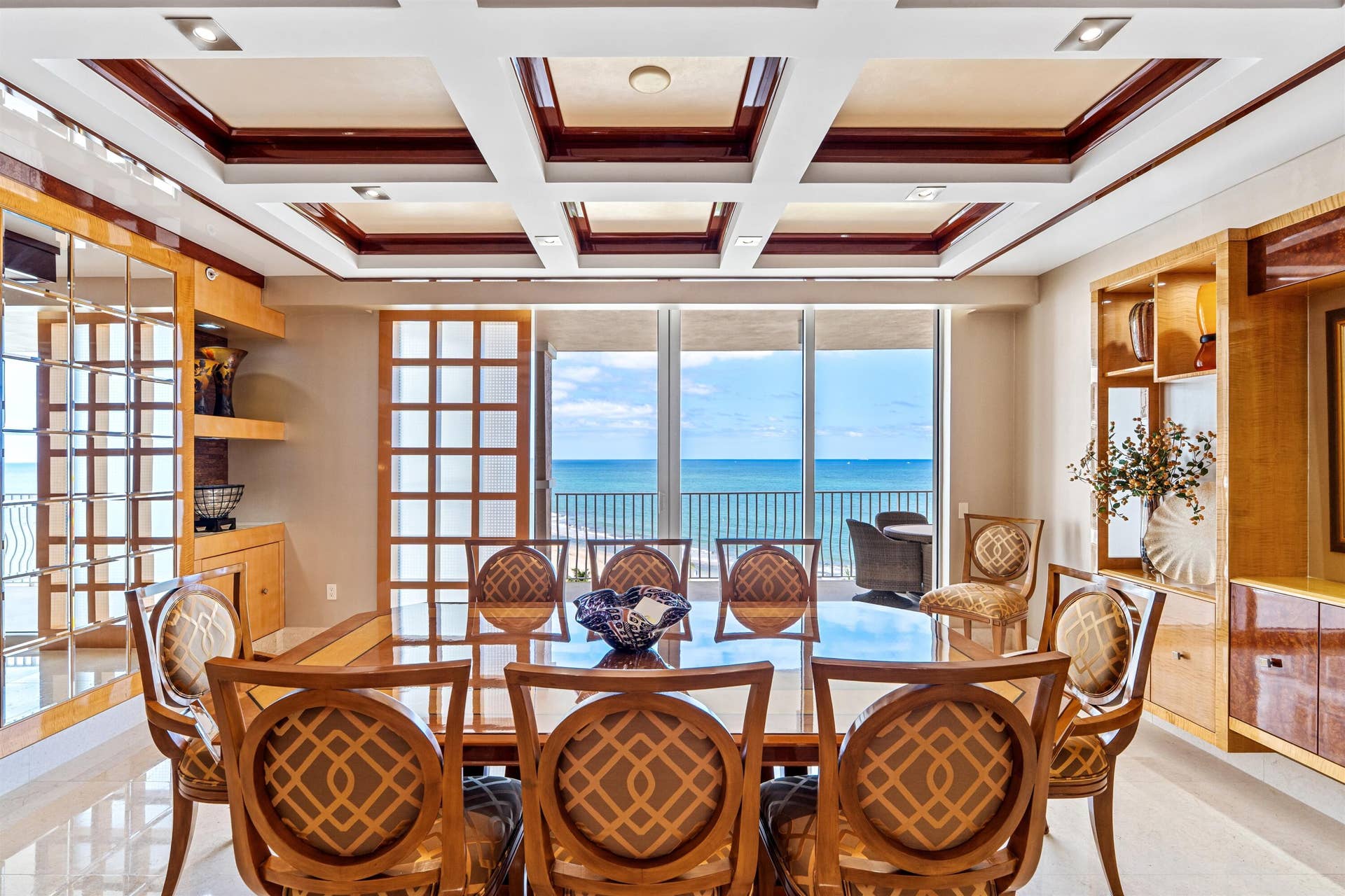 1460 S Ocean Boulevard, #804, Lauderdale By The Sea, FL 33062 OCEANFRONT DINING