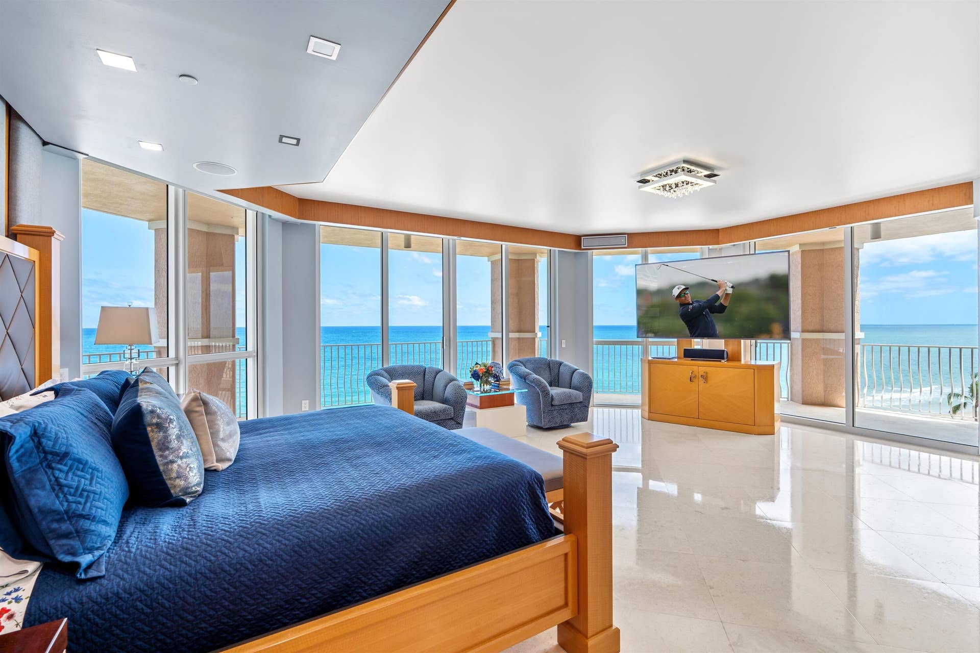 1460 S Ocean Boulevard, #804, Lauderdale By The Sea, FL 33062 OCEANFRONT PRIMARY SUITE