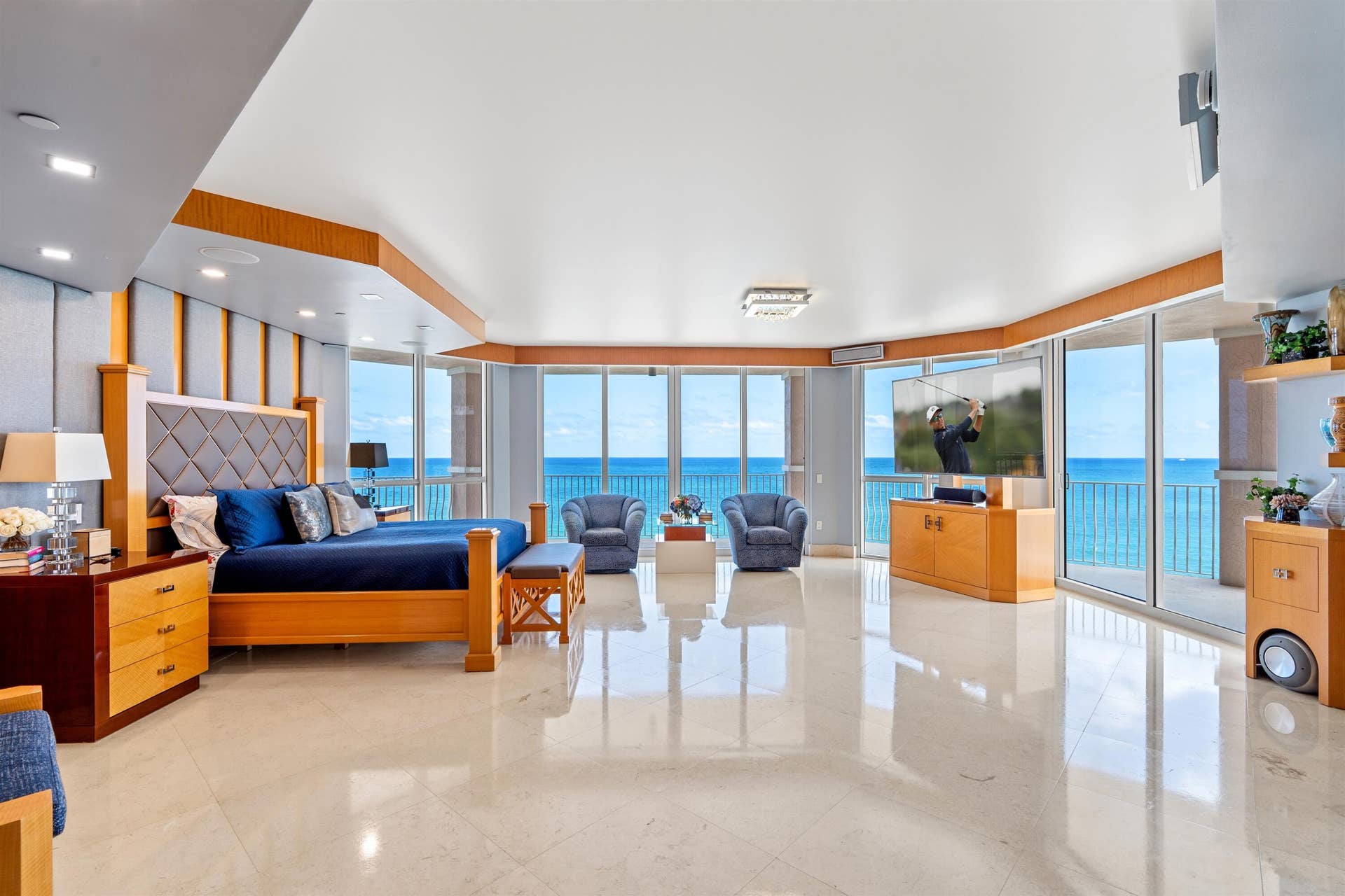 1460 S Ocean Boulevard, #804, Lauderdale By The Sea, FL 33062 OCEANFRONT PRIMARY SUITE