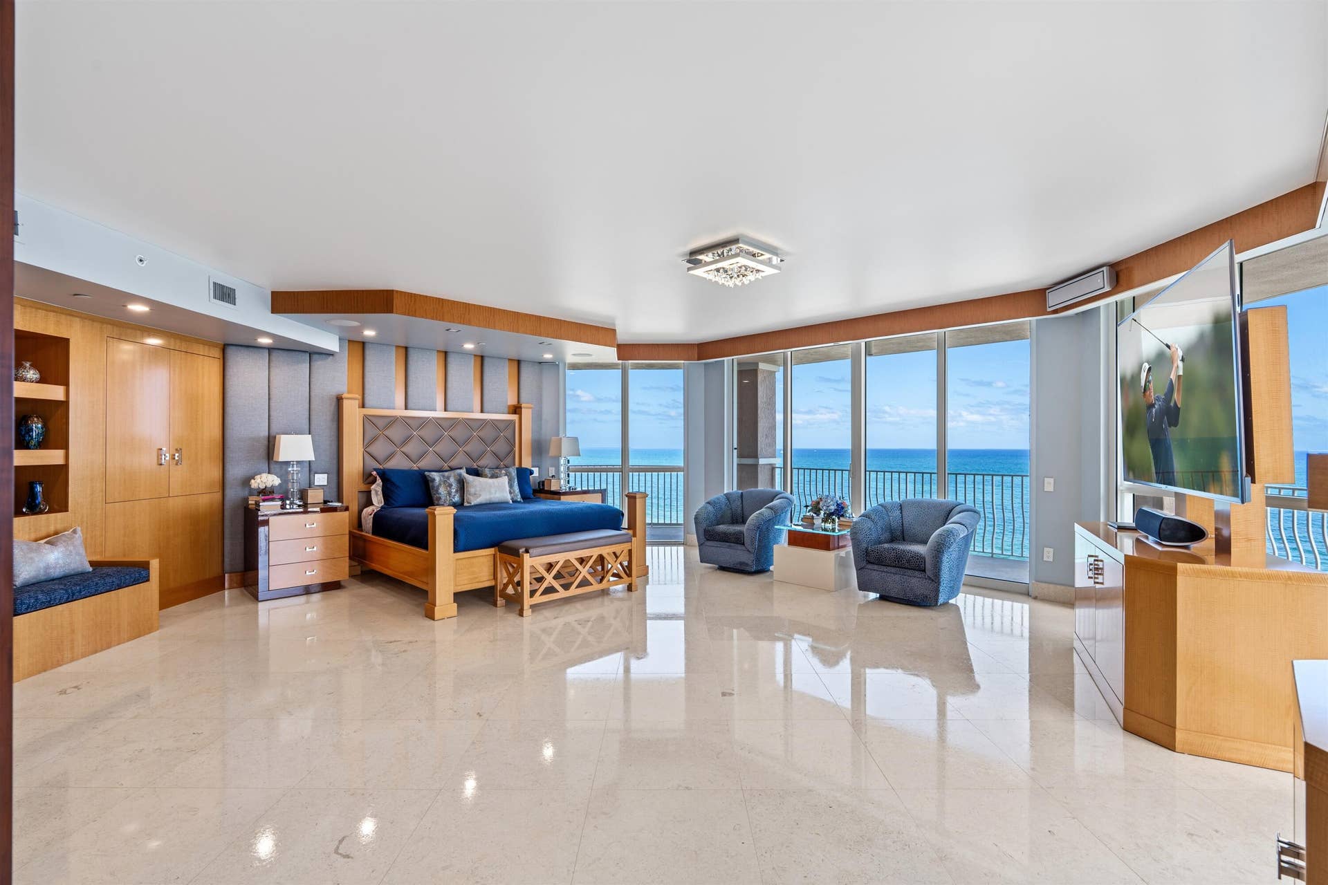 1460 S Ocean Boulevard, #804, Lauderdale By The Sea, FL 33062 OCEANFRONT PRIMARY SUITE