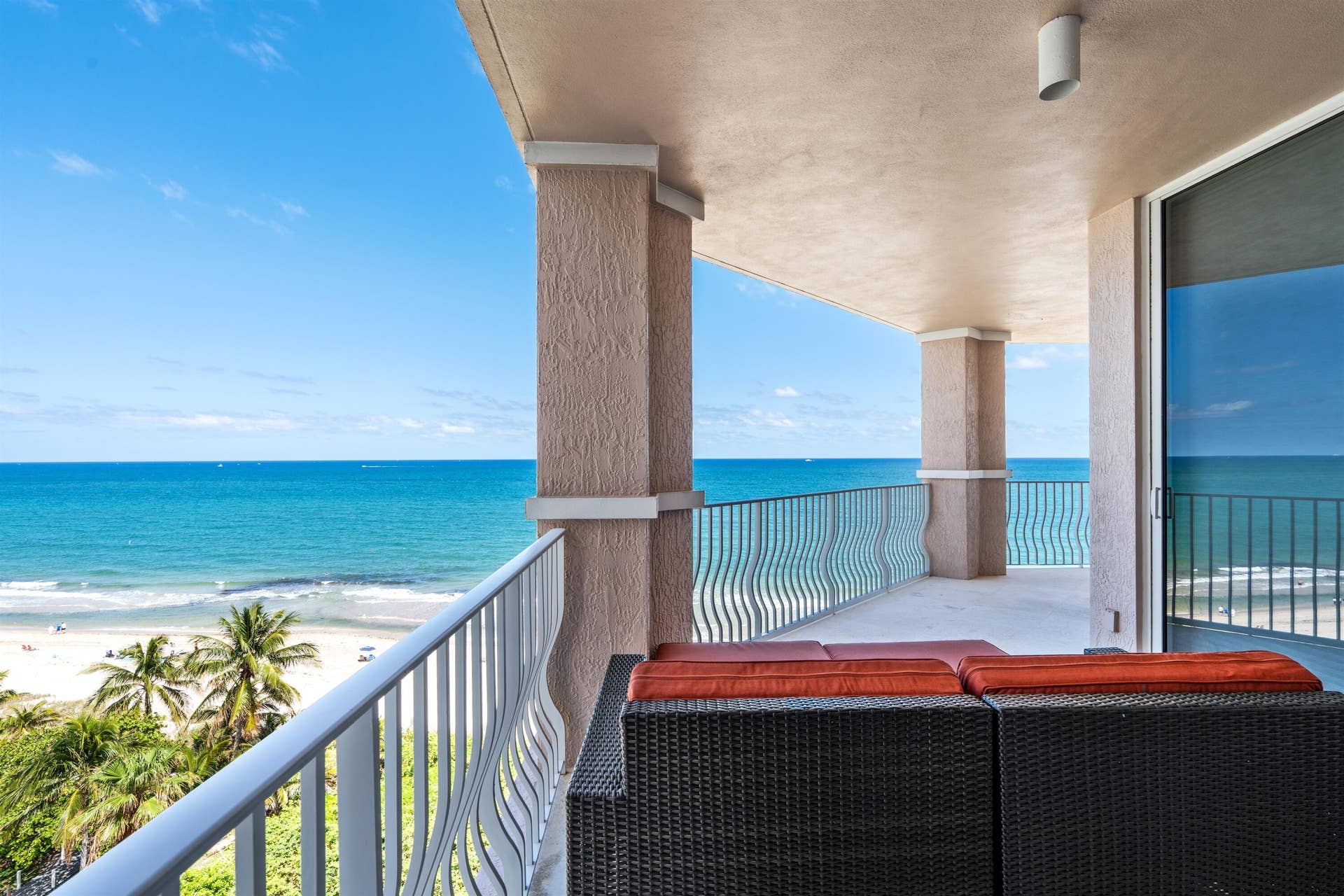 1460 S Ocean Boulevard, #804, Lauderdale By The Sea, FL 33062 OCEANFRONT BALCONY