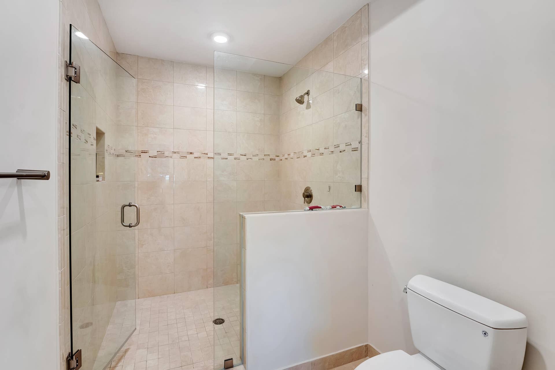 1045 Harbor Villas Drive, #5, North Palm Beach, FL 33408 DSC03951