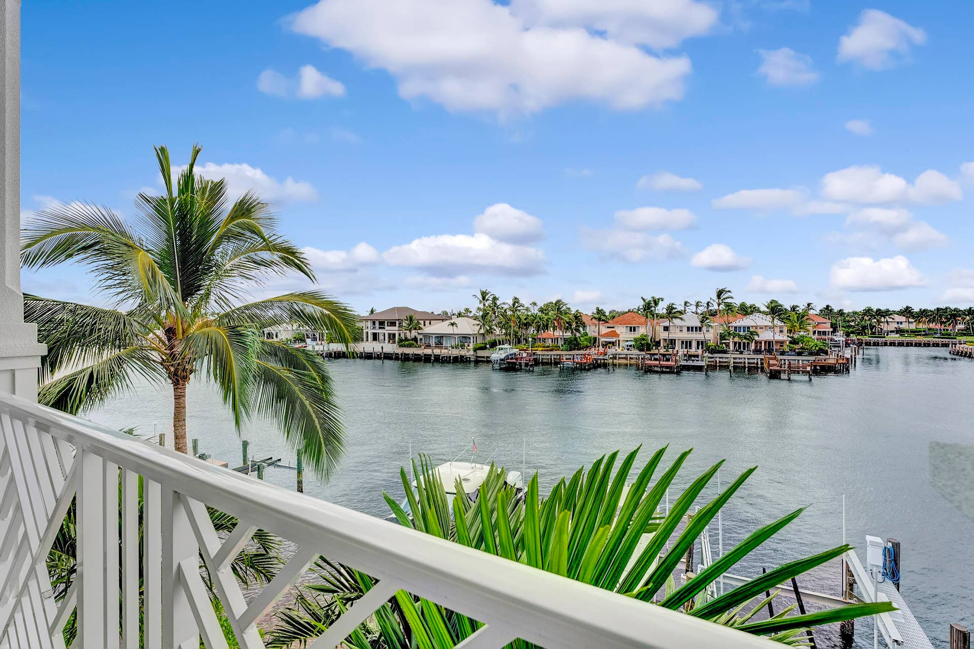 1045 Harbor Villas Drive, #5, North Palm Beach, FL 33408 DSC04041