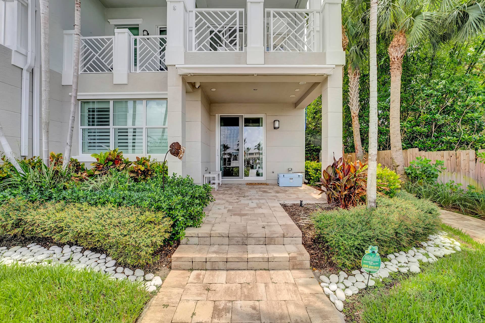 1045 Harbor Villas Drive, #5, North Palm Beach, FL 33408 DSC03806