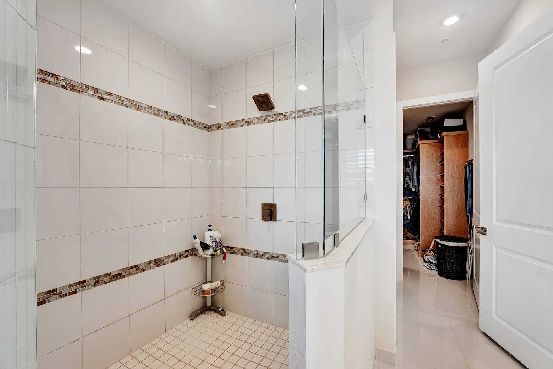 1045 Harbor Villas Drive, #5, North Palm Beach, FL 33408 DSC03996