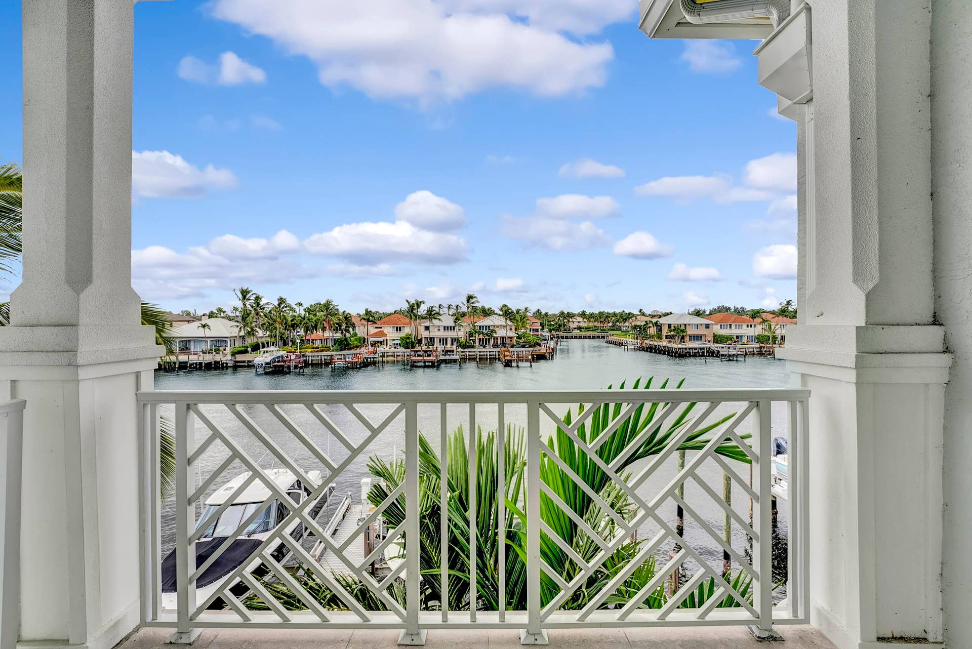 1045 Harbor Villas Drive, #5, North Palm Beach, FL 33408 DSC04036