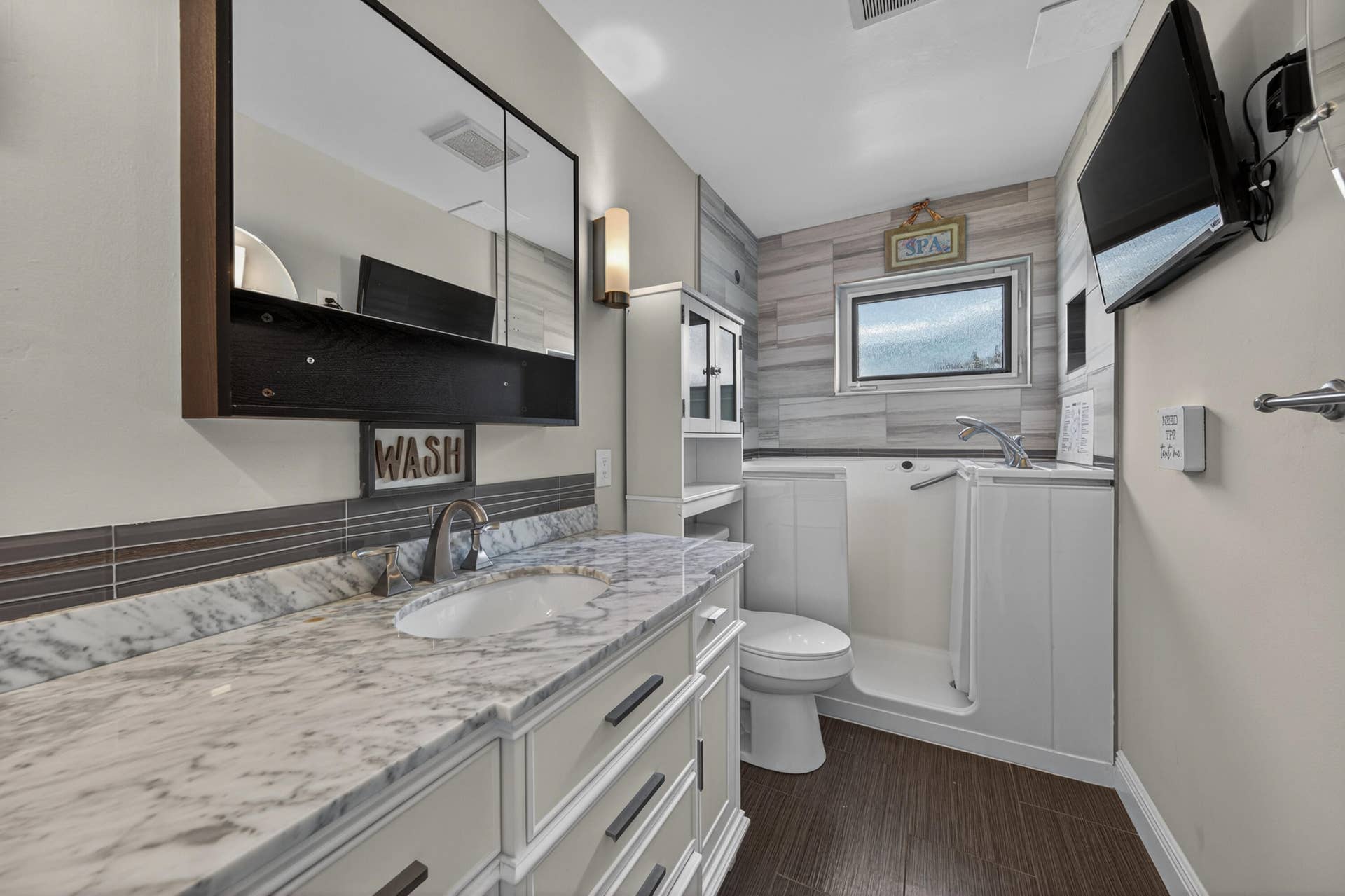 391 Leisure Boulevard, Pompano Beach, FL 33064 Kohler Walk-In Tub with wall mounted TV (Bathroom #2)
