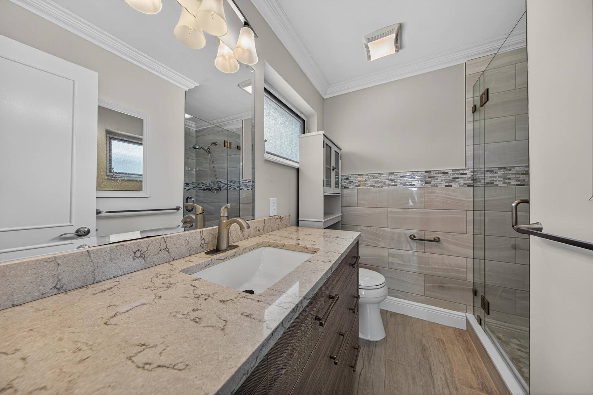 391 Leisure Boulevard, Pompano Beach, FL 33064 Bathroom #1
