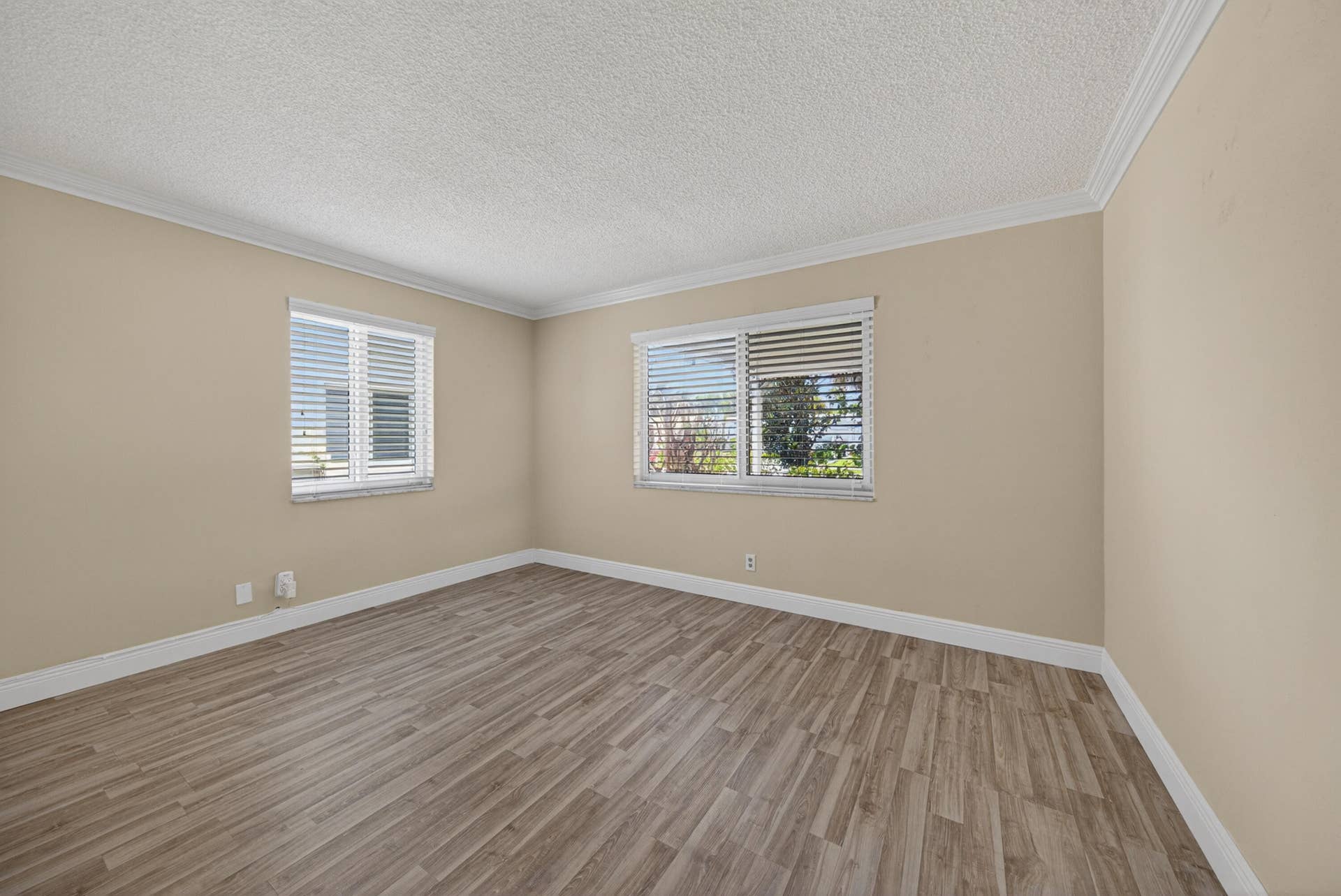 391 Leisure Boulevard, Pompano Beach, FL 33064 cowen