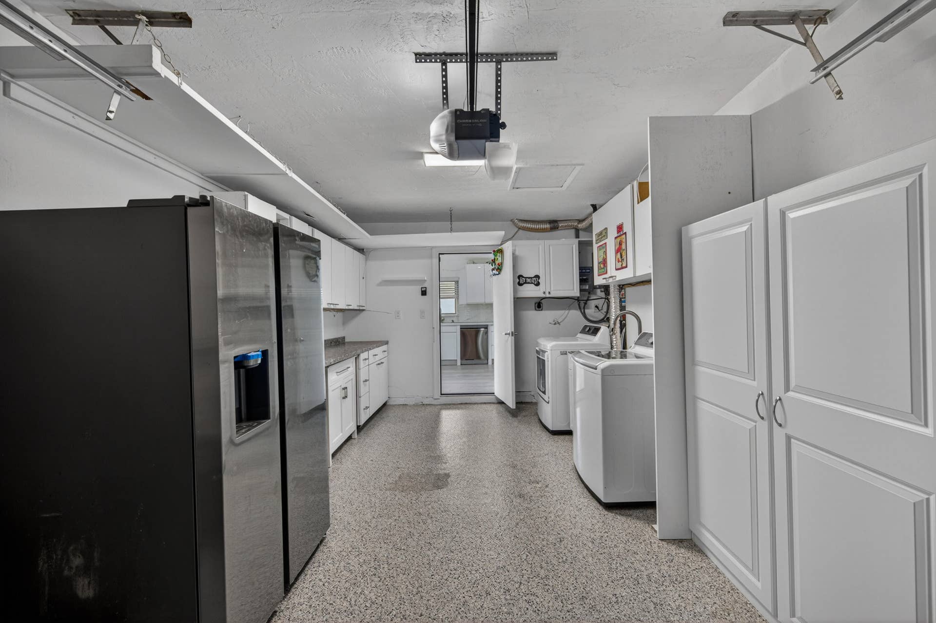 391 Leisure Boulevard, Pompano Beach, FL 33064 The refrigerator in the garage does no convey