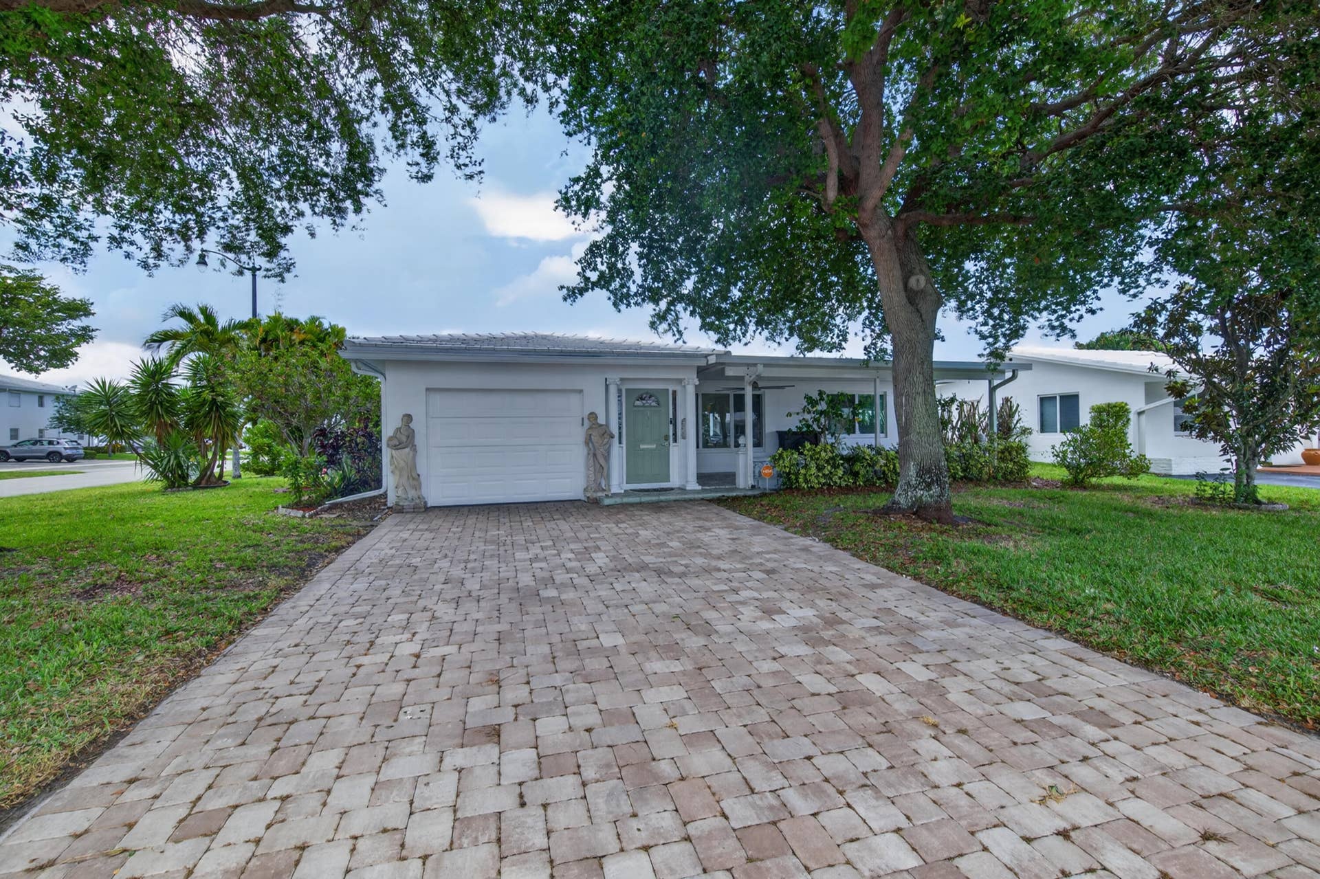 391 Leisure Boulevard, Pompano Beach, FL 33064 cowen-33