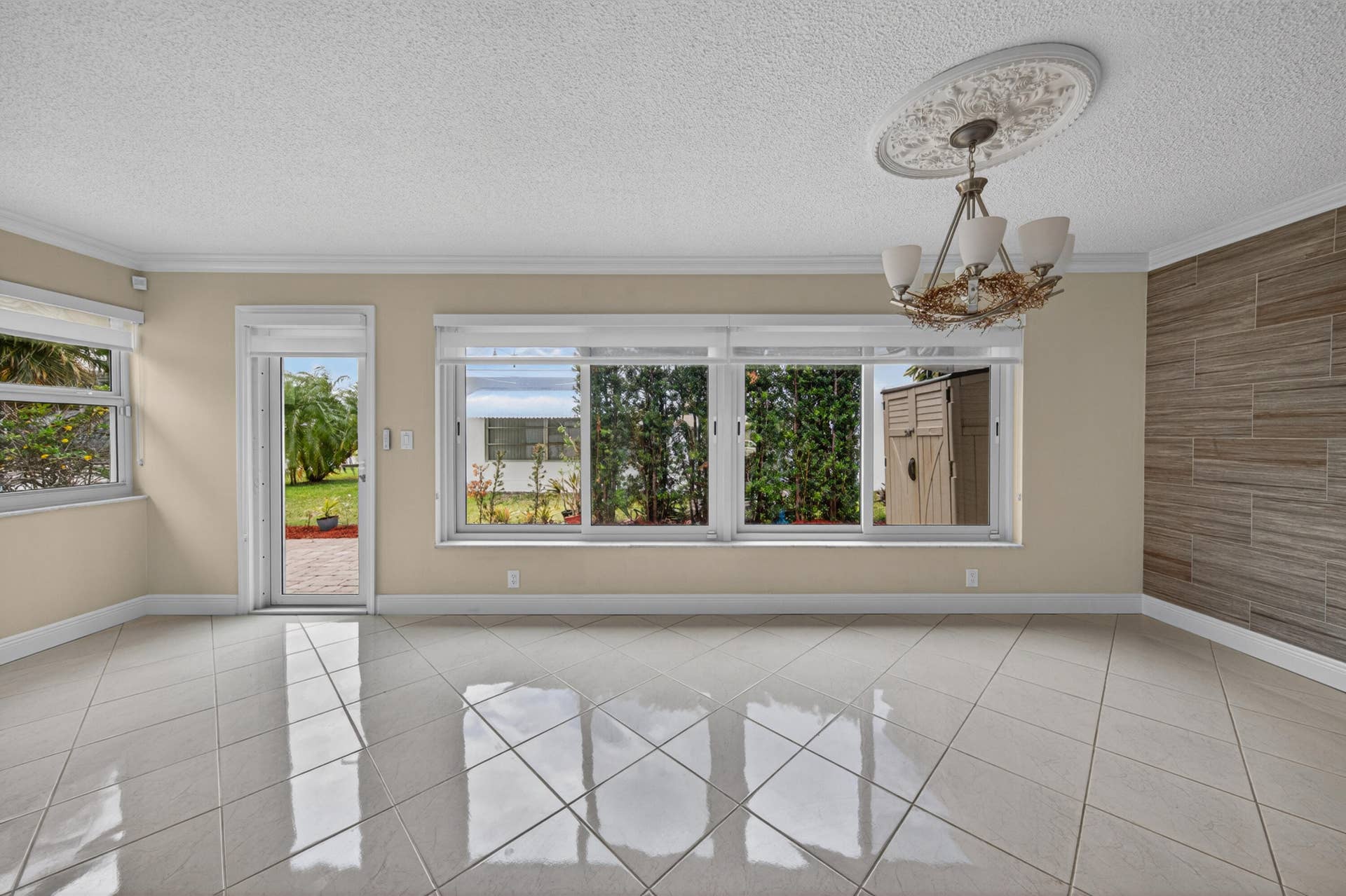 391 Leisure Boulevard, Pompano Beach, FL 33064 cowen-20