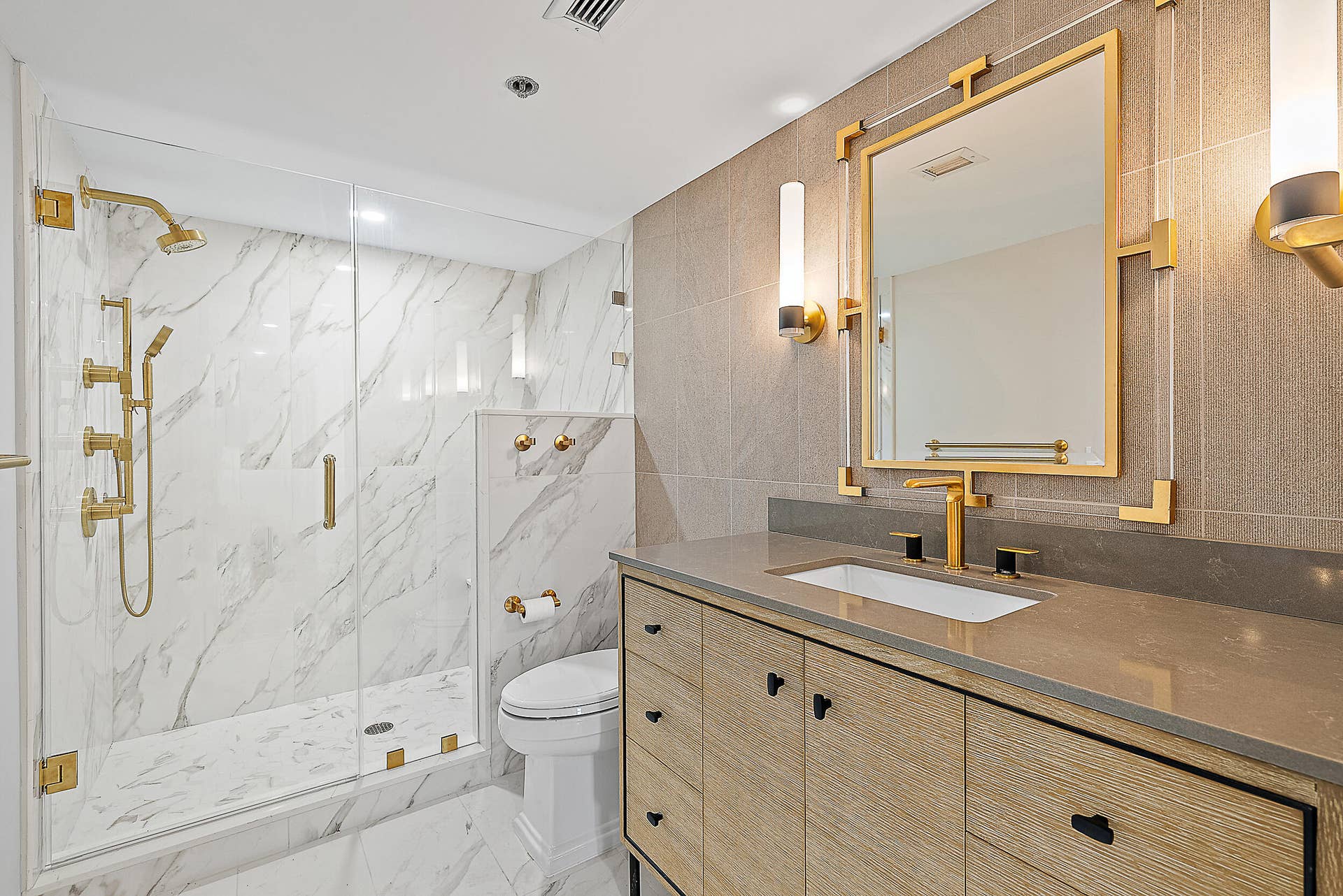16910 Bay Street, #E204, Jupiter, Jupiter, FL 33477 2nd Guest Bath