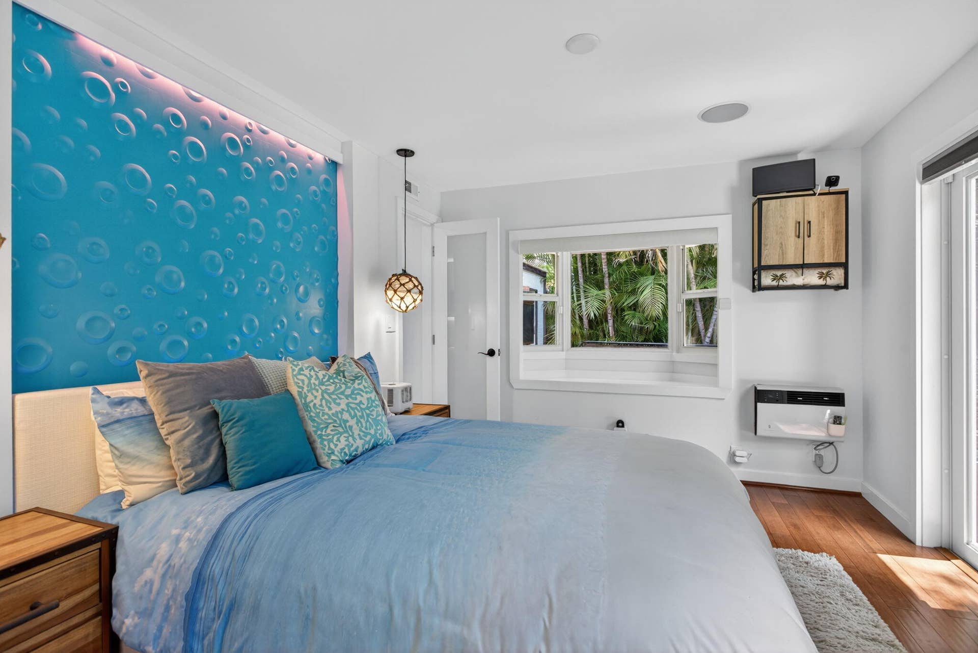 30-web-or-mls-2812-9633