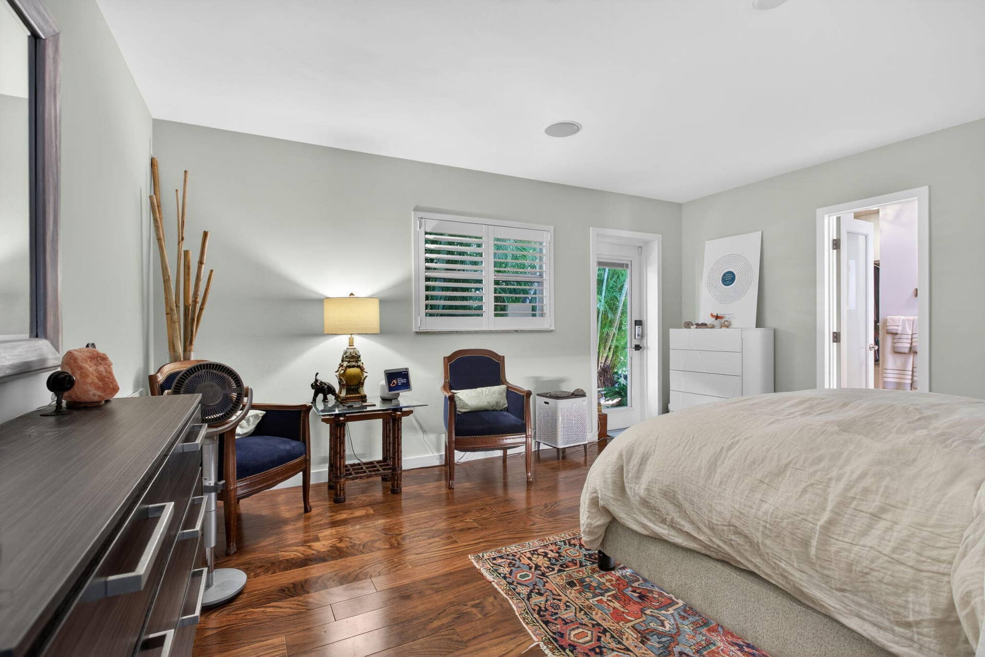 28-web-or-mls-2812-9623