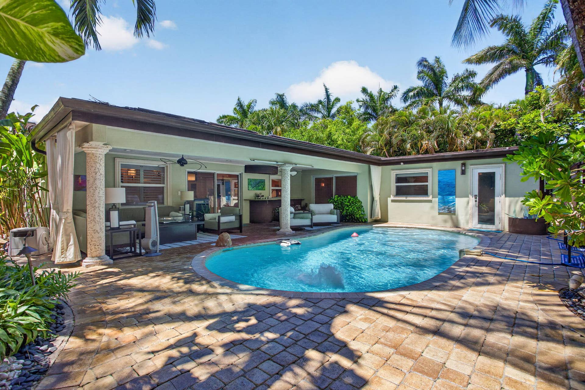 52-web-or-mls-2812-9748
