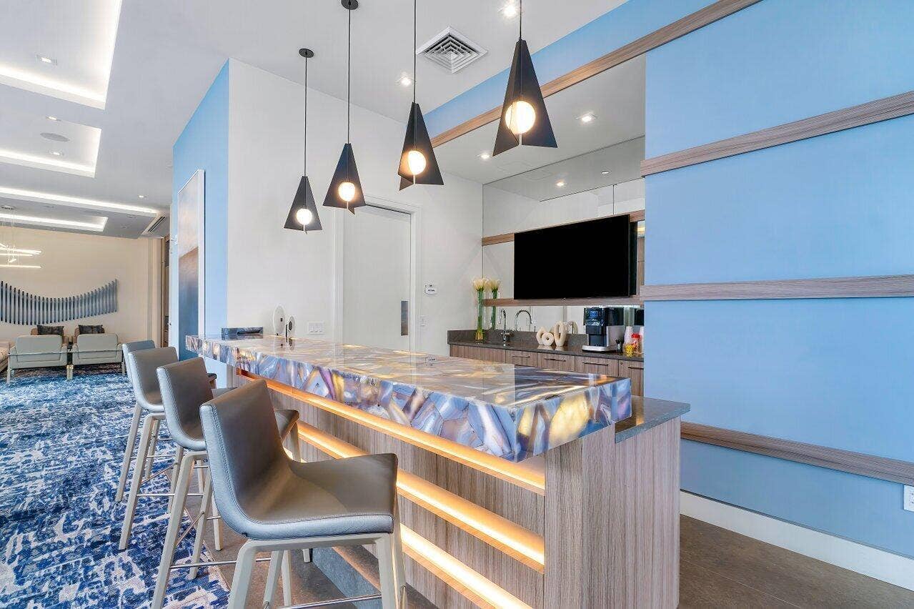 3 Water Club Way, #401, North Palm Beach, FL 33408 016-3WaterClubWay-Unit401-NorthPalmBeach