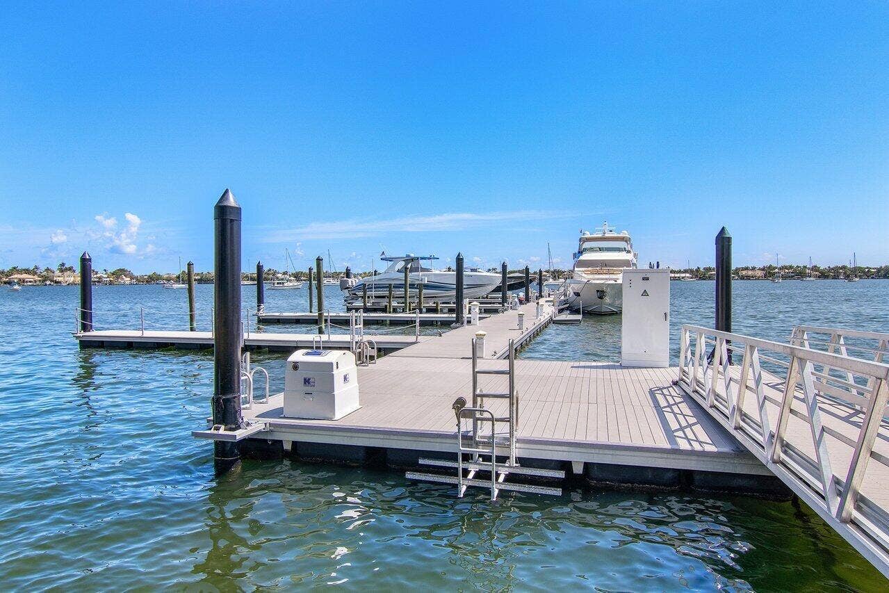 3 Water Club Way, #401, North Palm Beach, FL 33408 052-1WaterClubWay-NorthPalmBeach-FL-3340