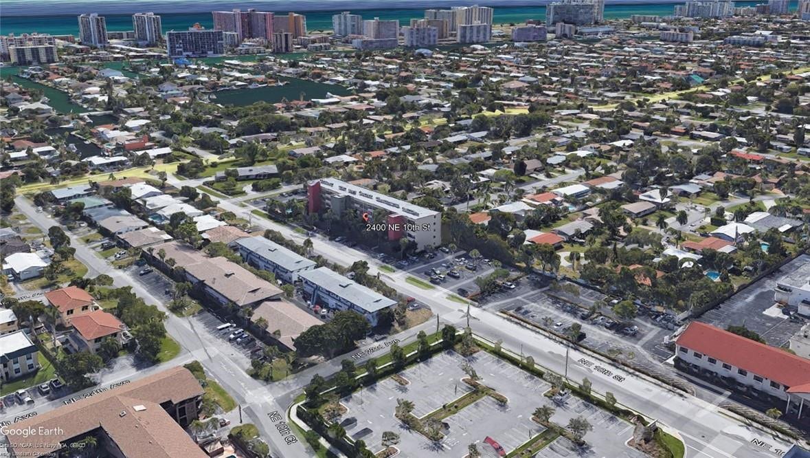 2400 NE 10th Street, #204, Pompano Beach, Pompano Beach, FL 33062 Aerial