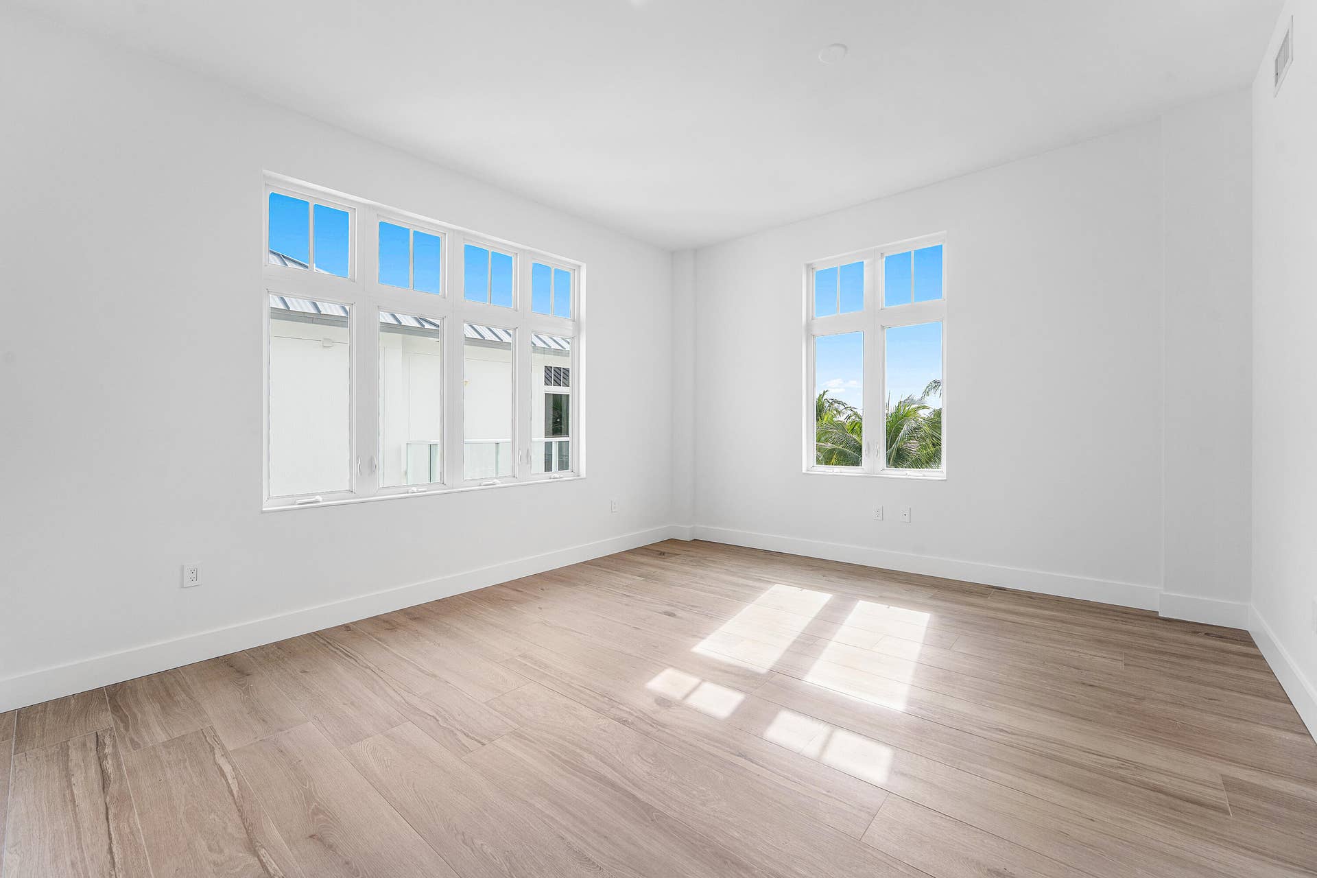 180 Lake Drive, #2304, Palm Beach Shores, FL 33404 015-184LakeDrive-2303-PalmBeachShores-FL