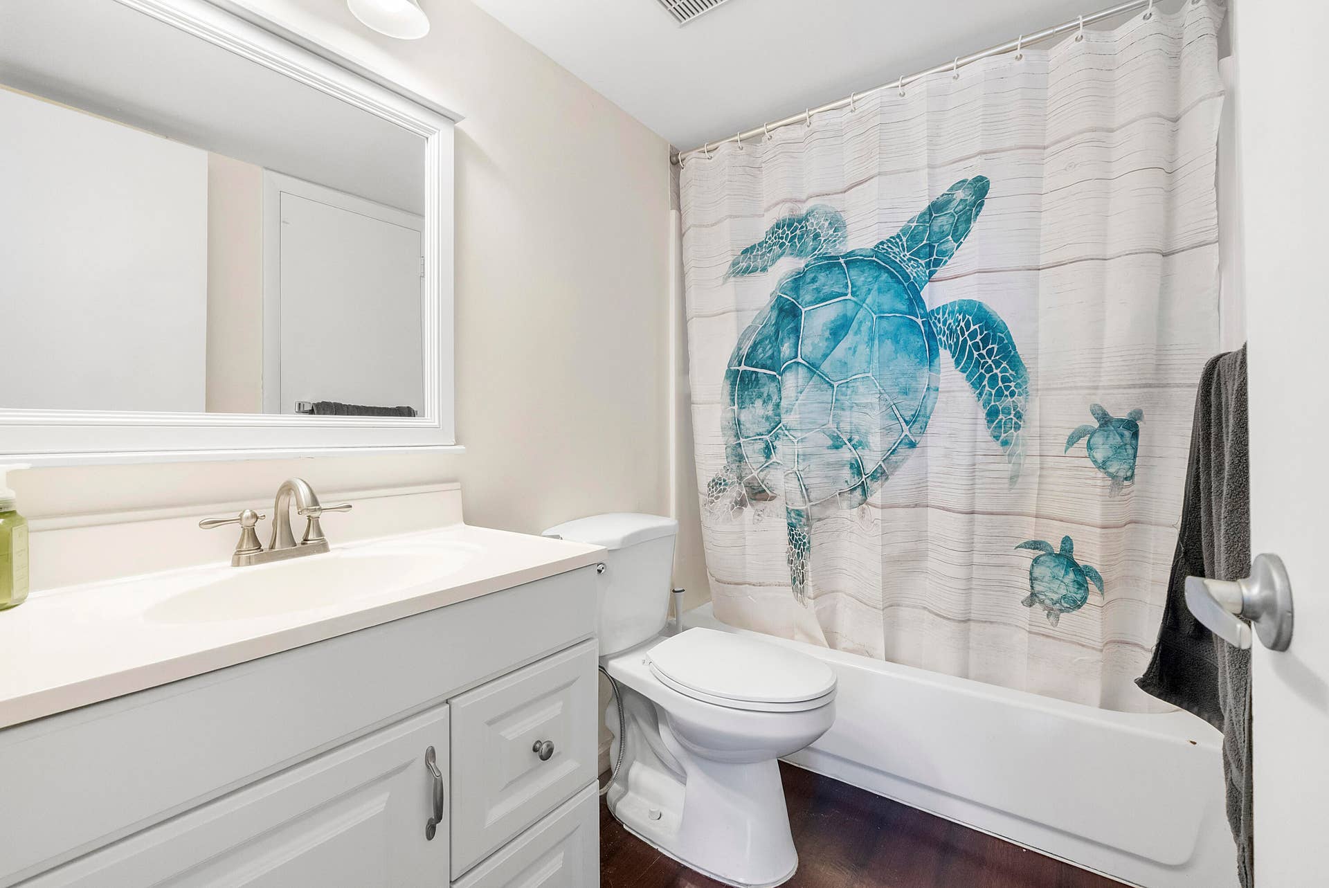 125 Shore Court, #304a, North Palm Beach, FL 33408 Bathroom