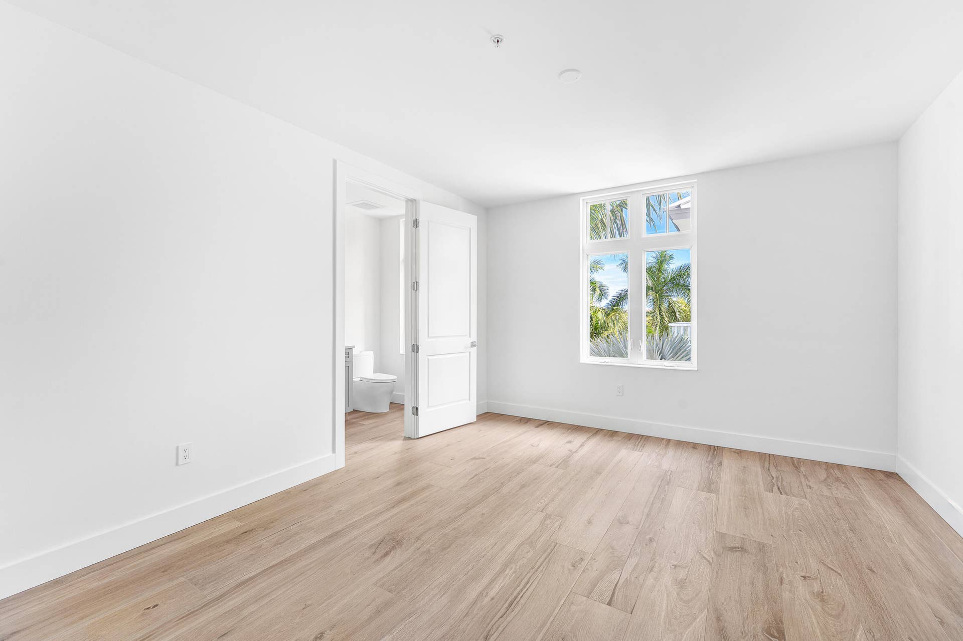 180 Lake Drive, #2204, Palm Beach Shores, FL 33404 Bedroom 3