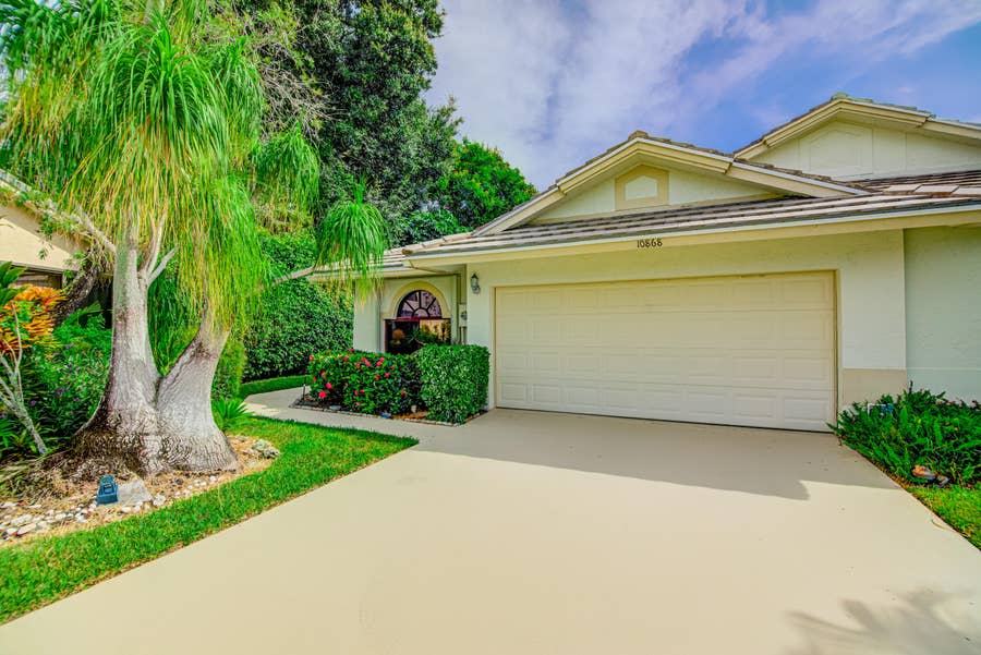 Property photo for 10868 Stafford Circle N, Boynton Beach, FL