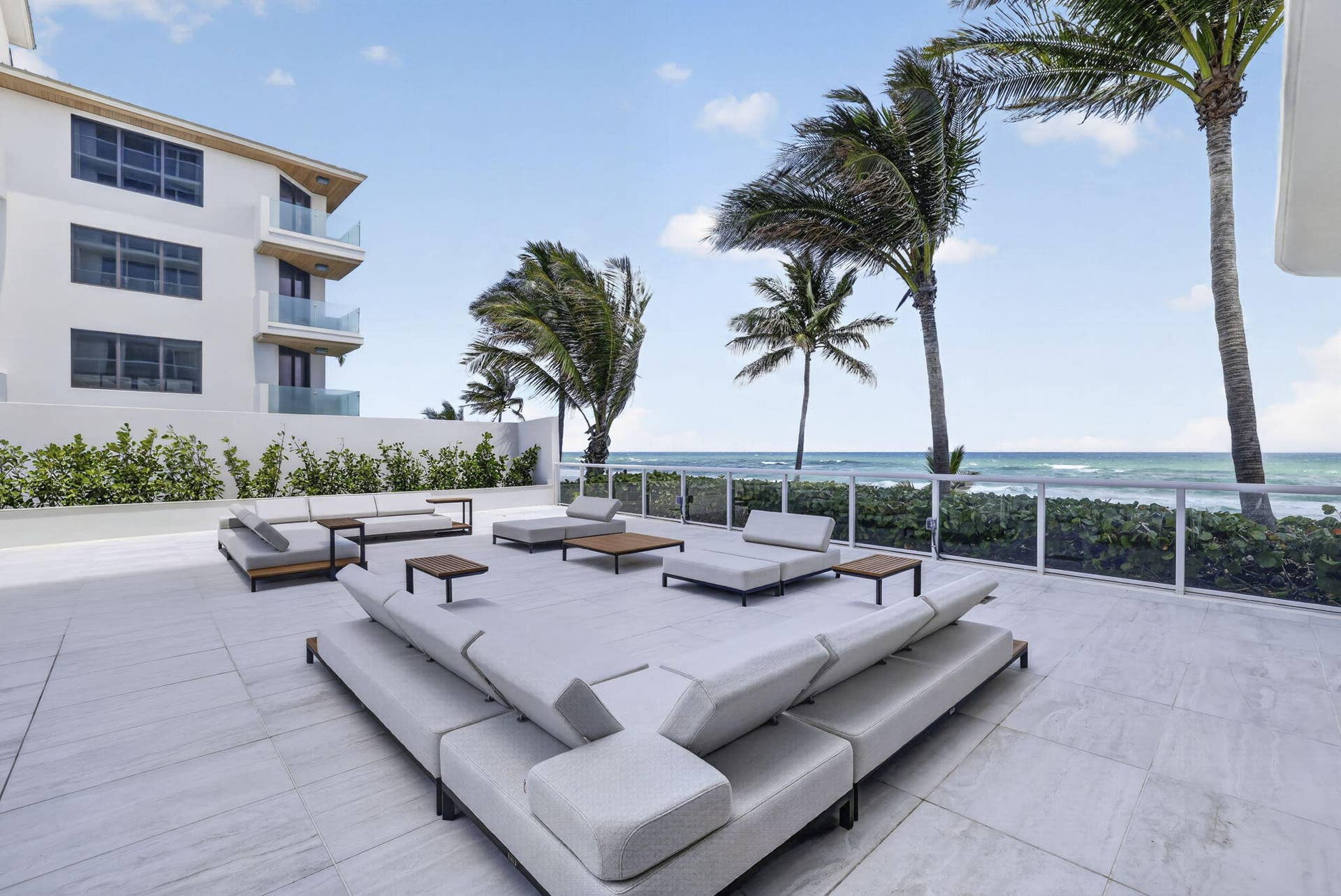 3505 S Ocean Boulevard, #14n, Highland Beach, FL 33487 Villa Nova outdoor patio