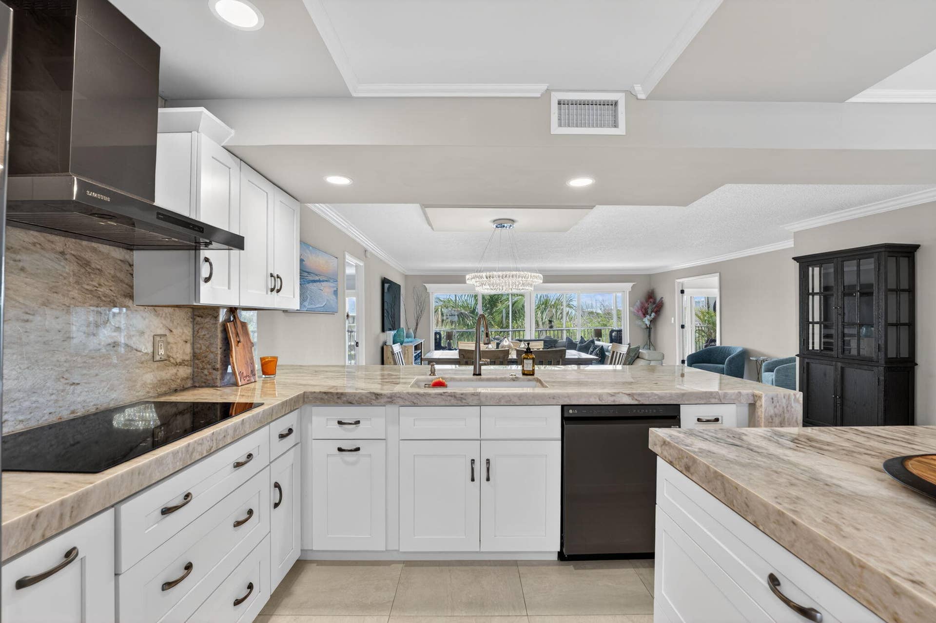 1523 E Hillsboro Boulevard, #631, Deerfield Beach, FL 33441 Kitchen