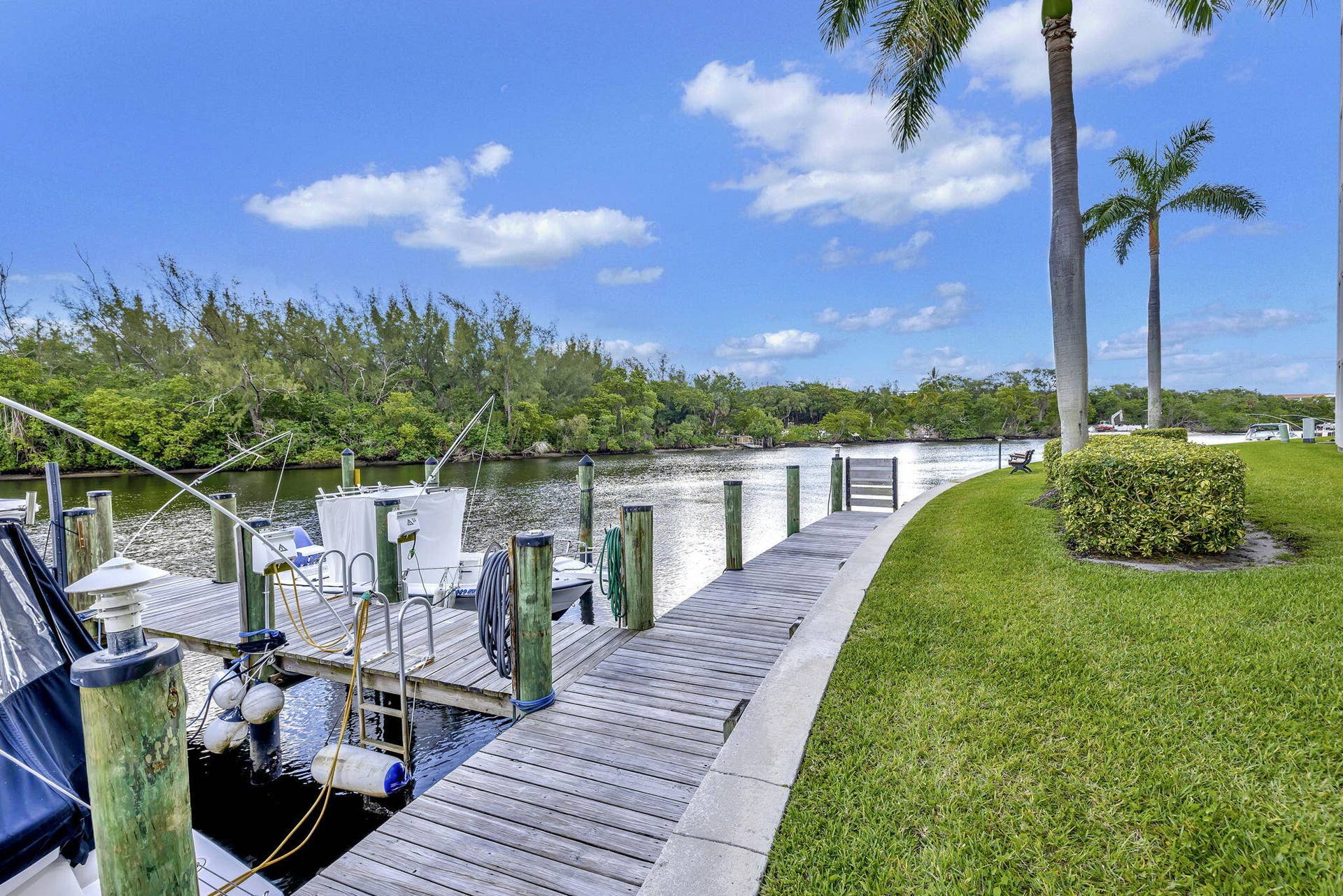 1523 E Hillsboro Boulevard, #631, Deerfield Beach, FL 33441 Dock