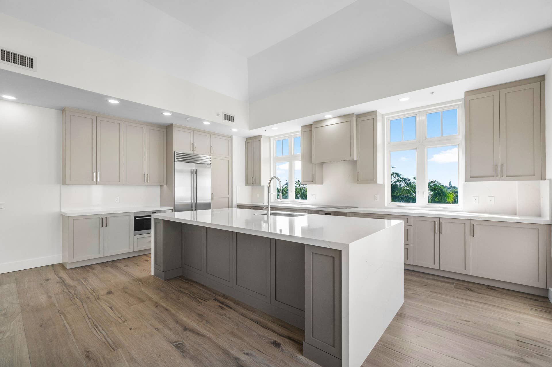 182 Lake Drive, #5302, Palm Beach Shores, FL 33404 009-184LakeDrive-4301-PalmBeachShores-FL