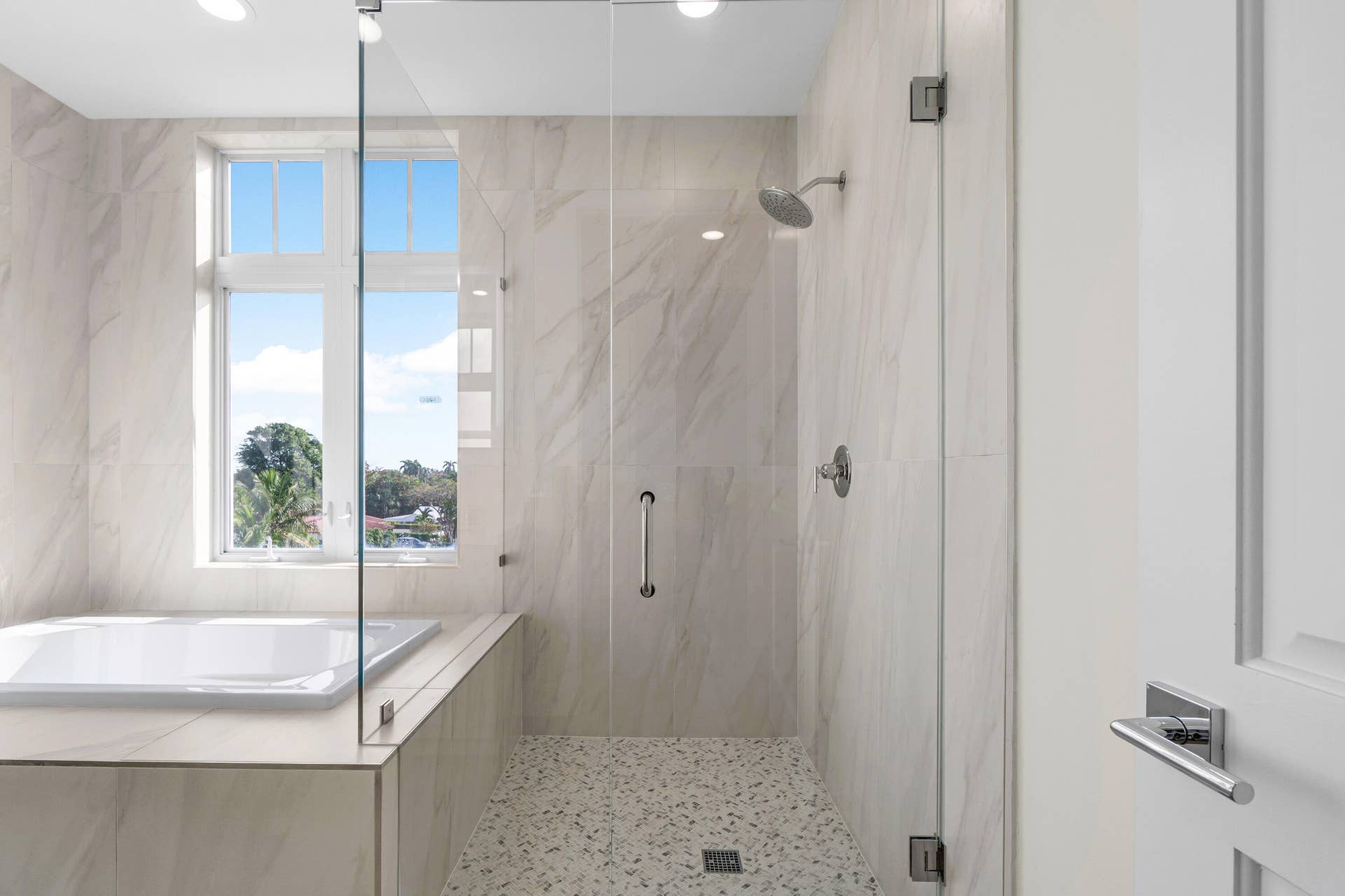 182 Lake Drive, #5302, Palm Beach Shores, FL 33404 018-184LakeDrive-4301-PalmBeachShores-FL