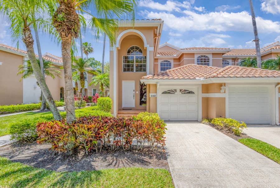 Property photo for 222 Legendary Circle, Palm Beach Gardens, FL