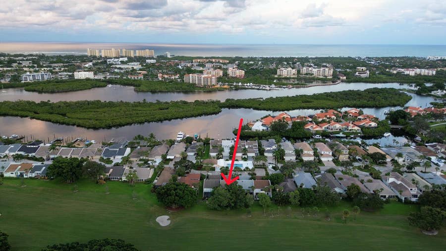 Property photo for 17145 Bay Street, Jupiter, FL