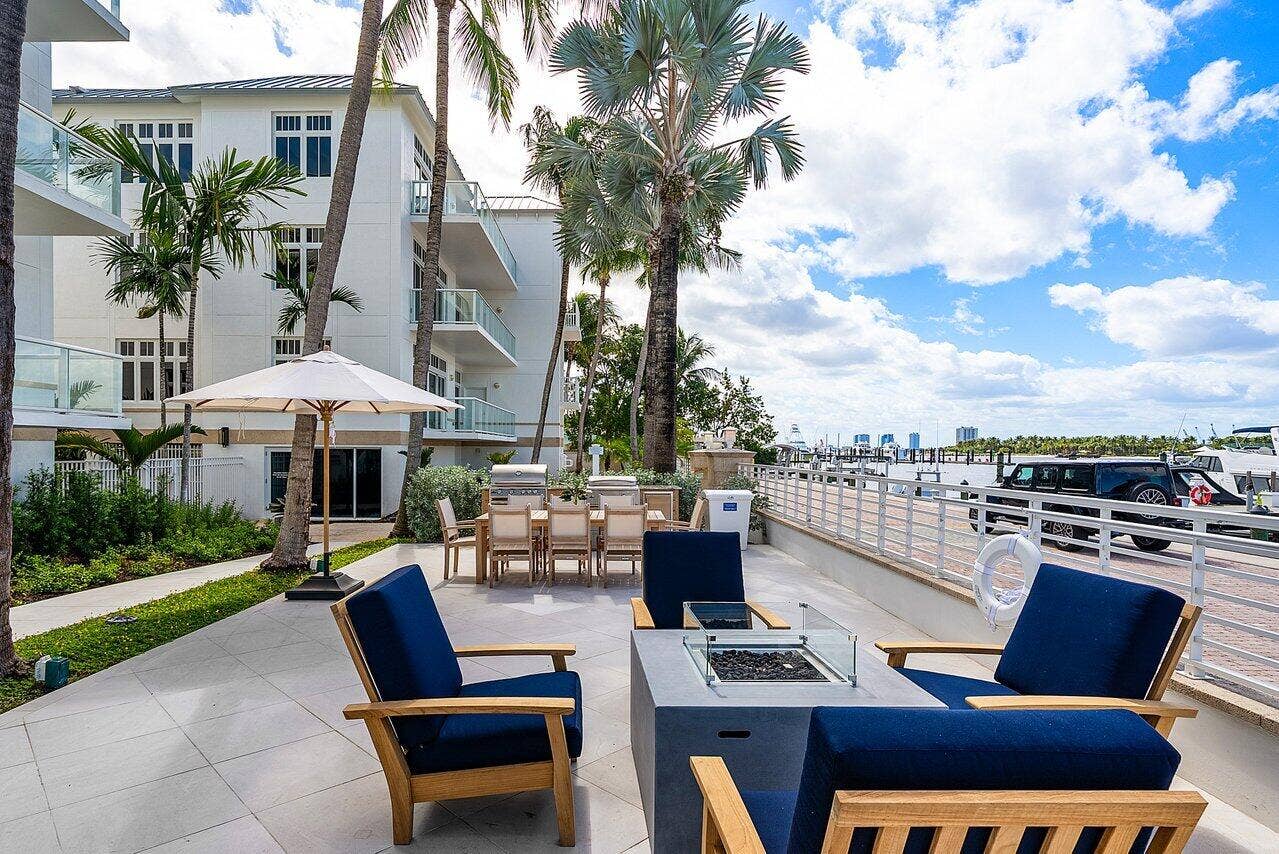 180 Lake Drive, #2103, Palm Beach Shores, FL 33404 002-184LakeDrive-PalmBeachShores-FL-3340