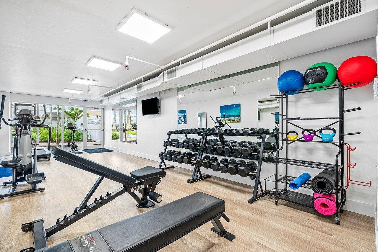 180 Lake Drive, #2103, Palm Beach Shores, FL 33404 019-184LakeDrive-PalmBeachShores-FL-3340