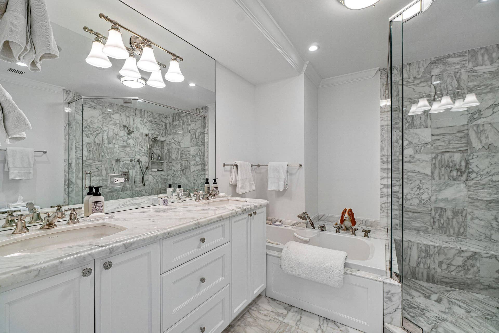 150 Bradley Place, #203, Palm Beach, Palm Beach, FL 33480 029-150BradleyPlace-203-PalmBeach-FL-334