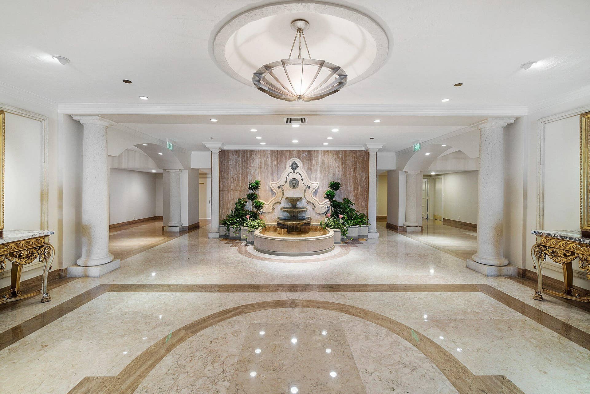 150 Bradley Place, #203, Palm Beach, Palm Beach, FL 33480 001-150BradleyPlace-203-PalmBeach-FL-334