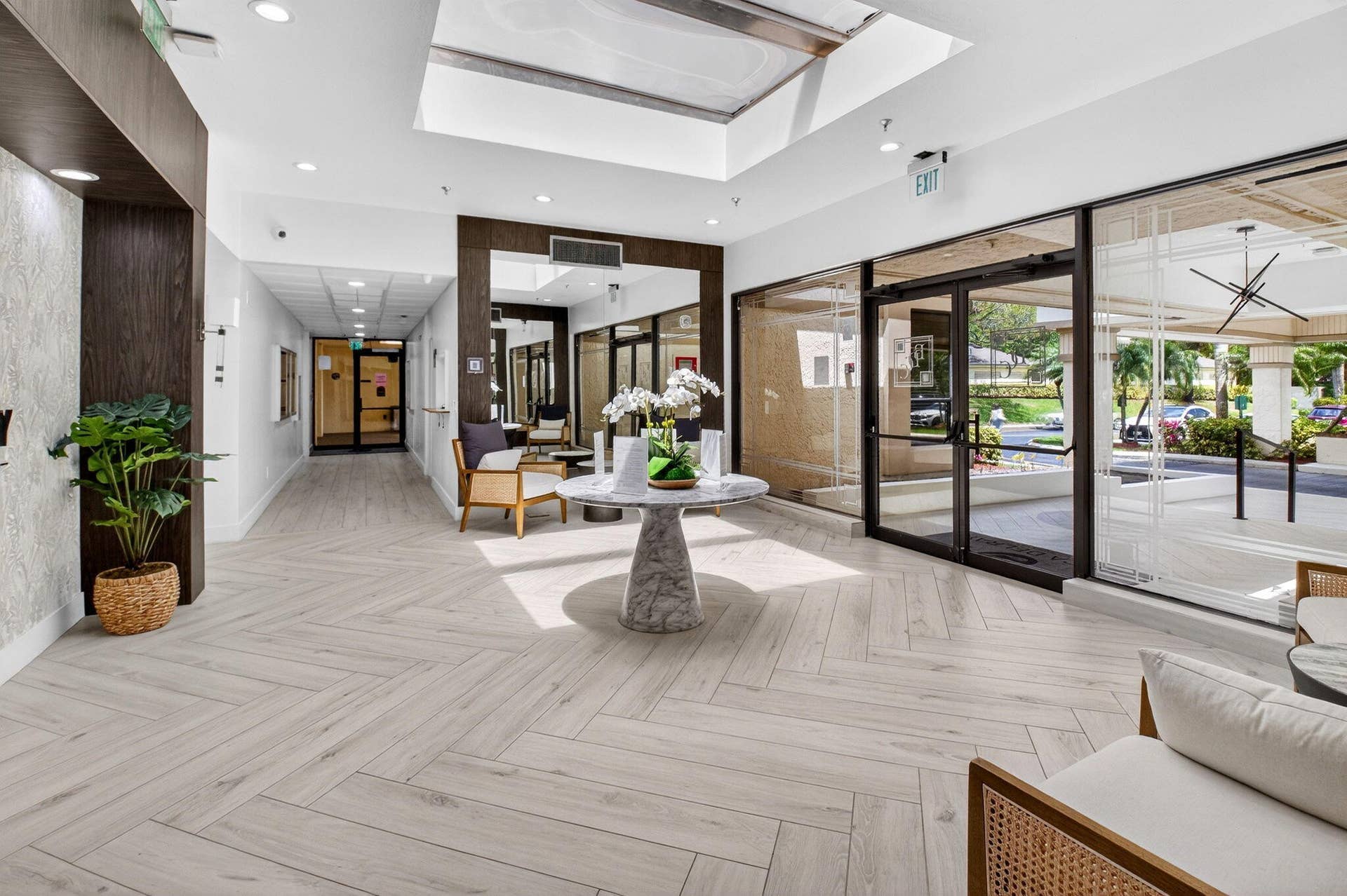 5021 Oakhill Lane, #114, Delray Beach, FL 33484 Clubhouse