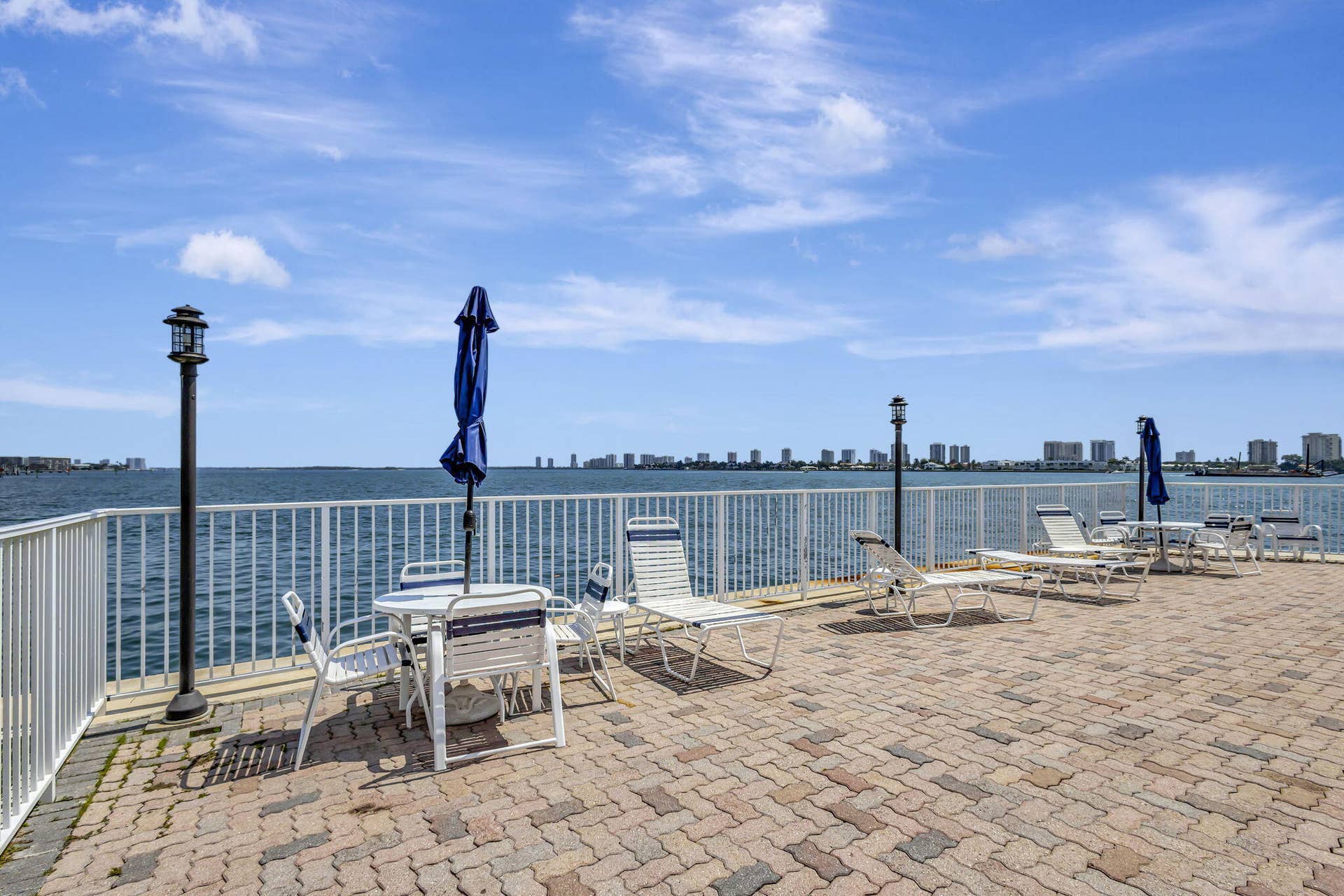 2936 Lake Shore Drive, #309, Riviera Beach, FL 33404 Pool Intracoastal View