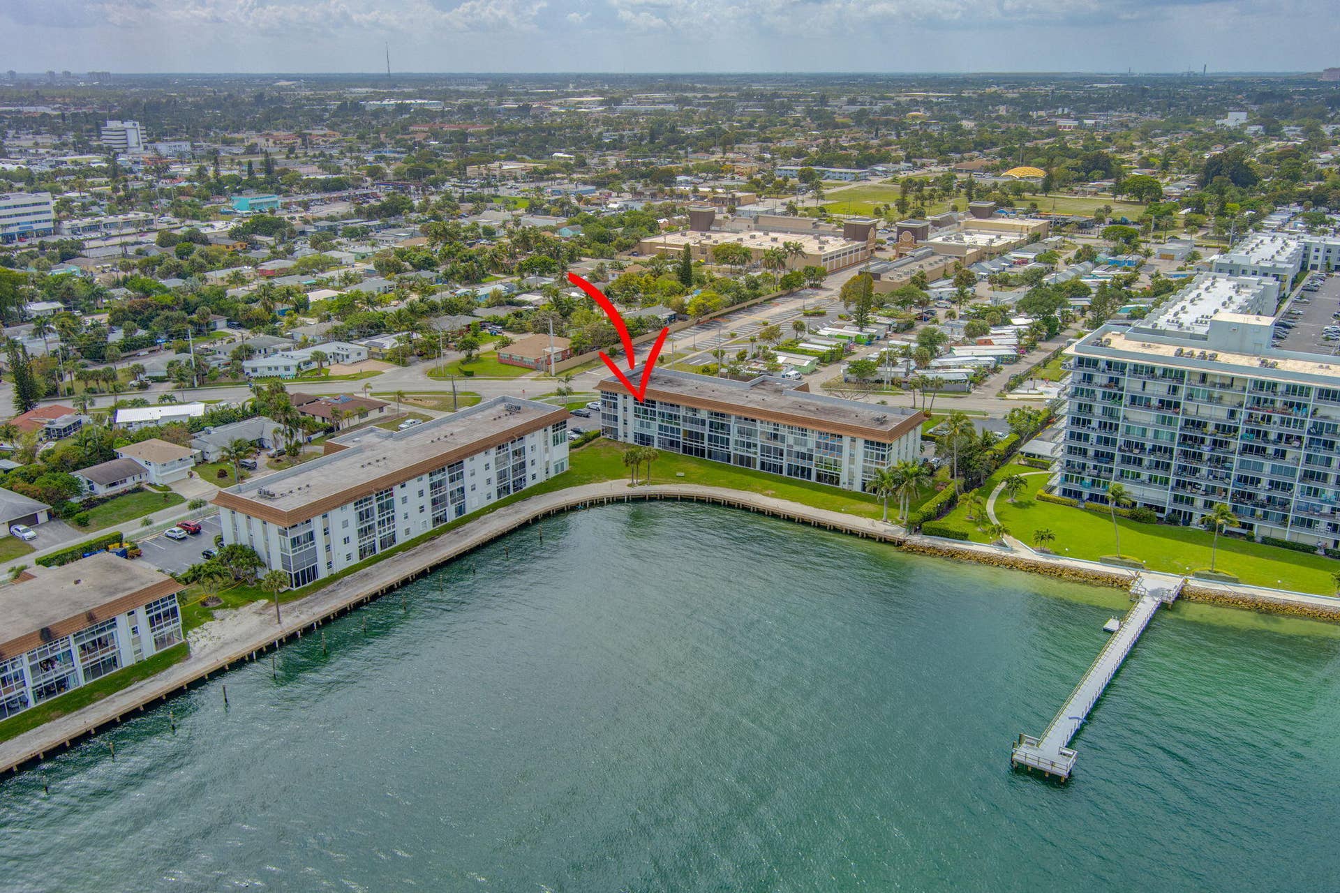2936 Lake Shore Drive, #309, Riviera Beach, FL 33404 43-web-or-mls-MAX_0671JS