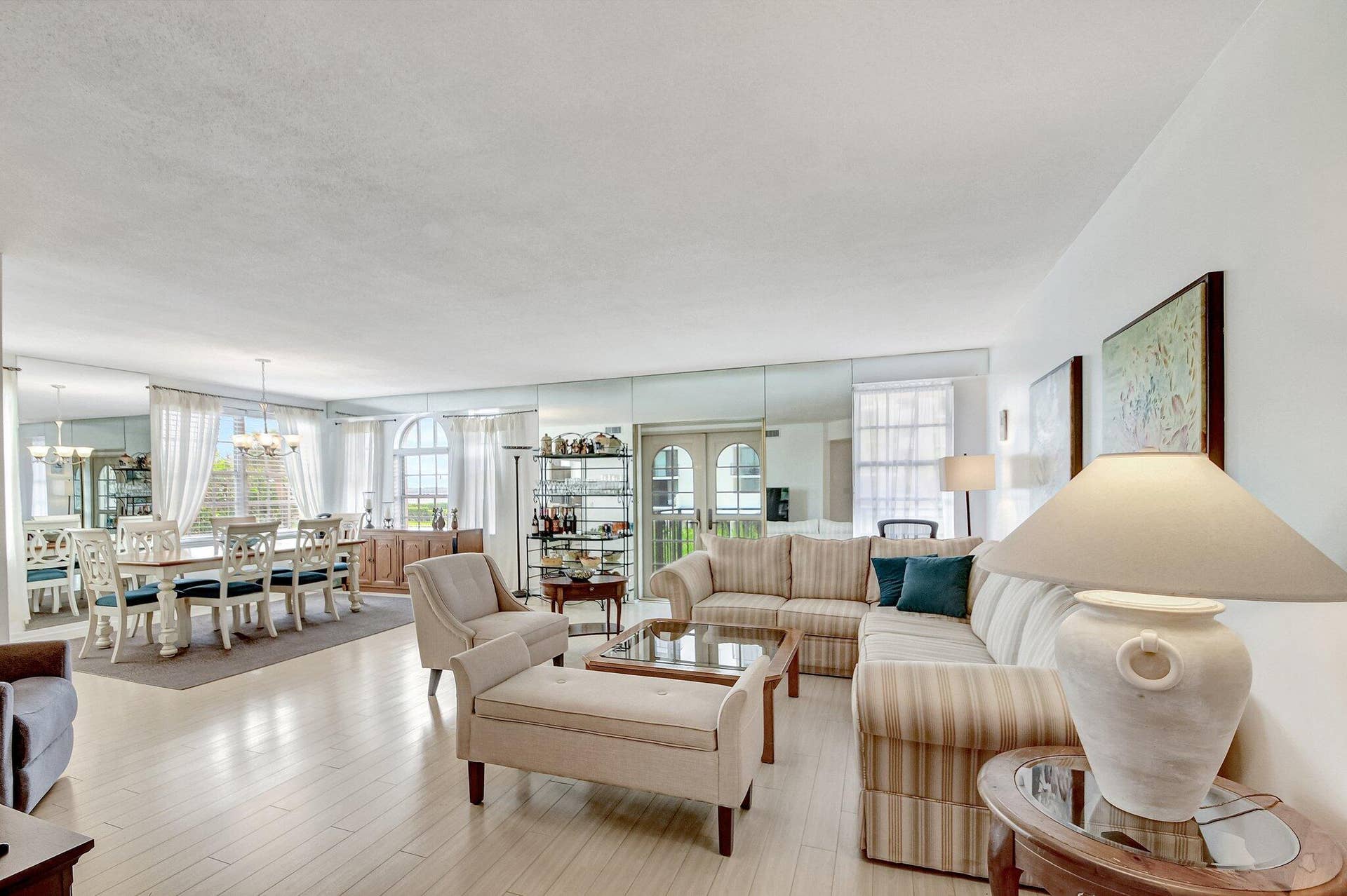 3475 S Ocean Boulevard, #116, Palm Beach, FL 33480 Living Area